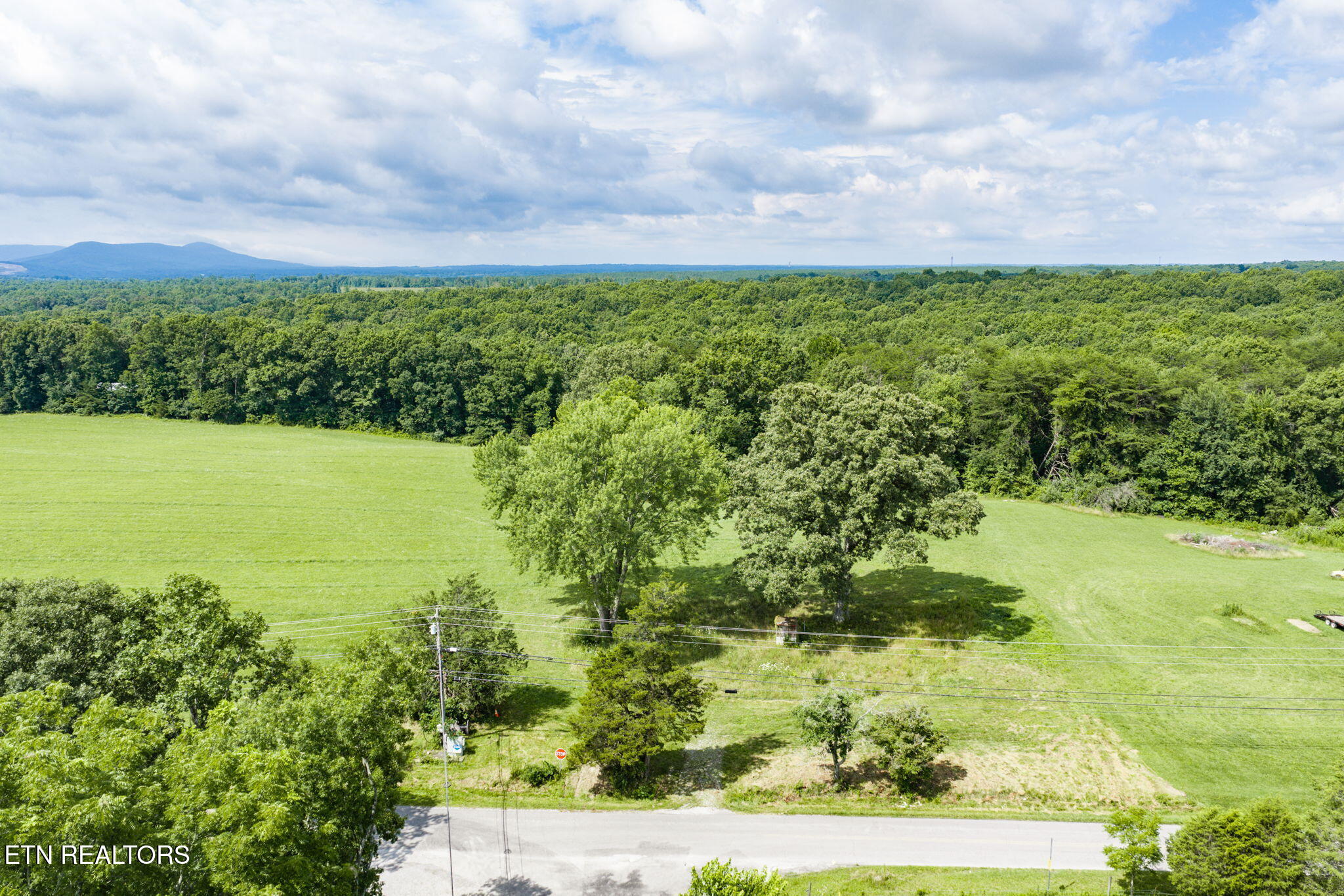 6388 Chestnut Hill Road Crossville TN 38571