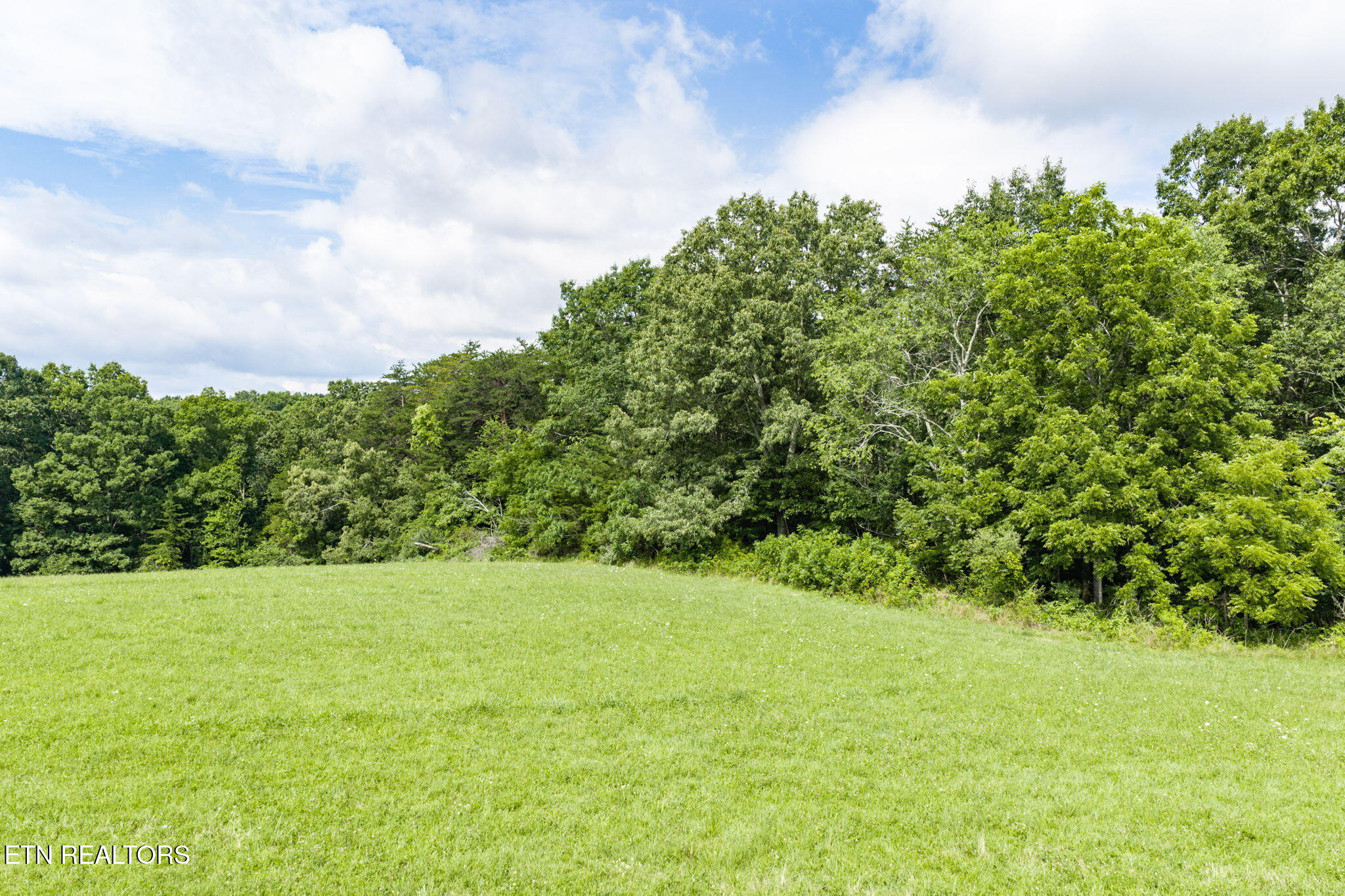 6388 Chestnut Hill Road Crossville TN 38571