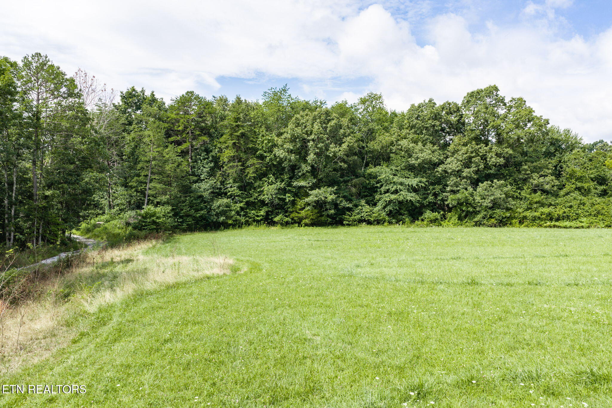 6388 Chestnut Hill Road Crossville TN 38571
