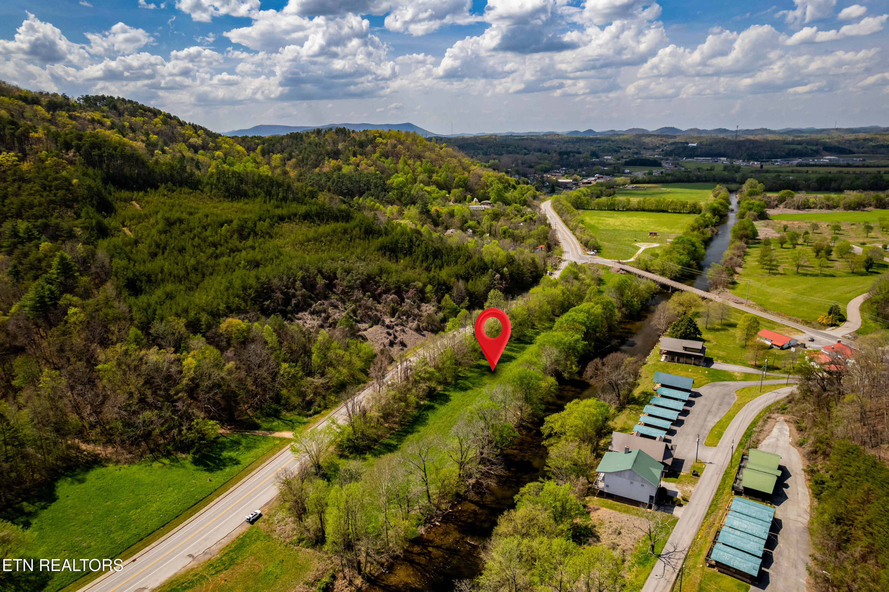 2 Cherohala Skyway Tellico Plains TN 37385