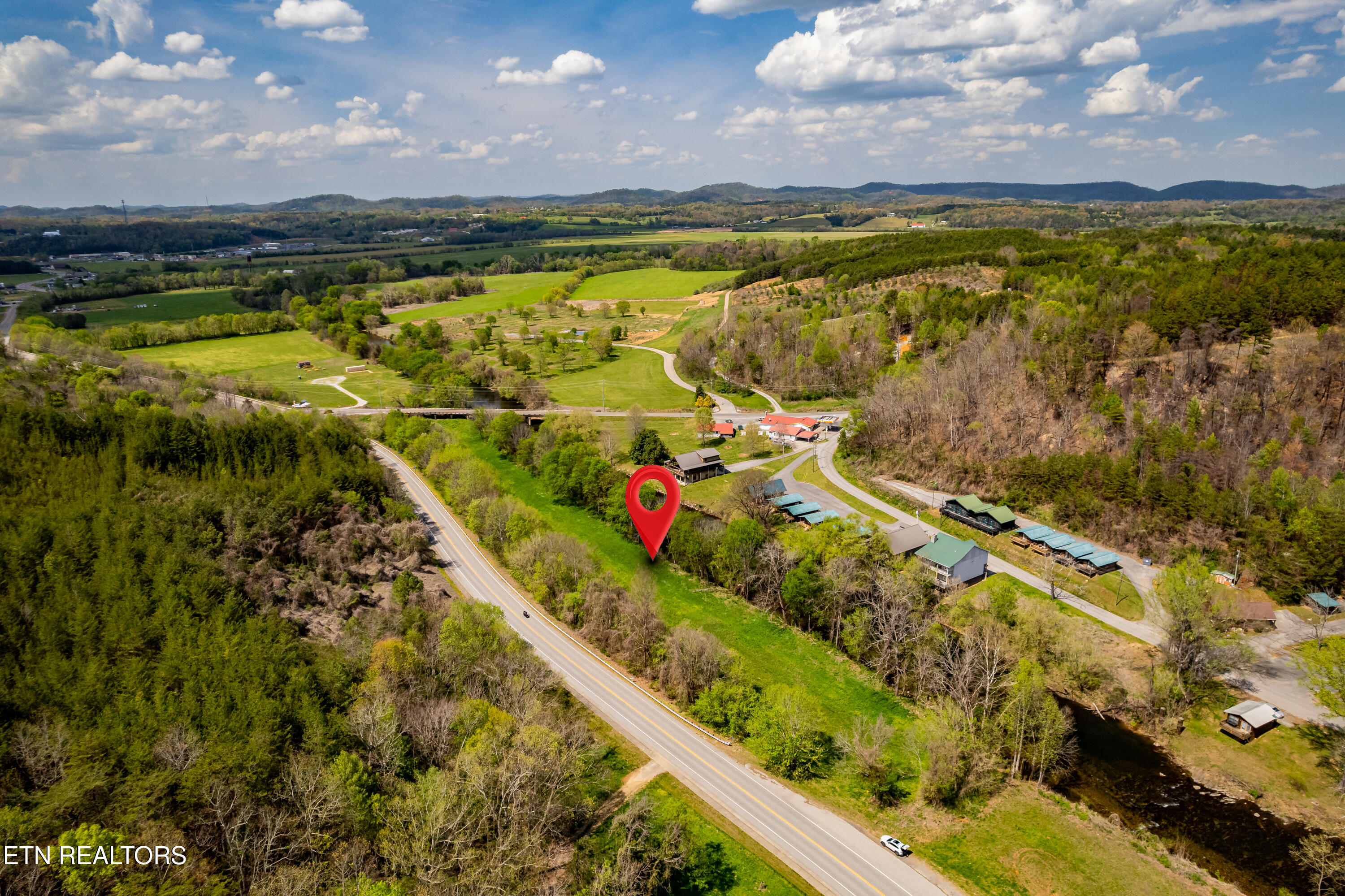 2 Cherohala Skyway Tellico Plains TN 37385