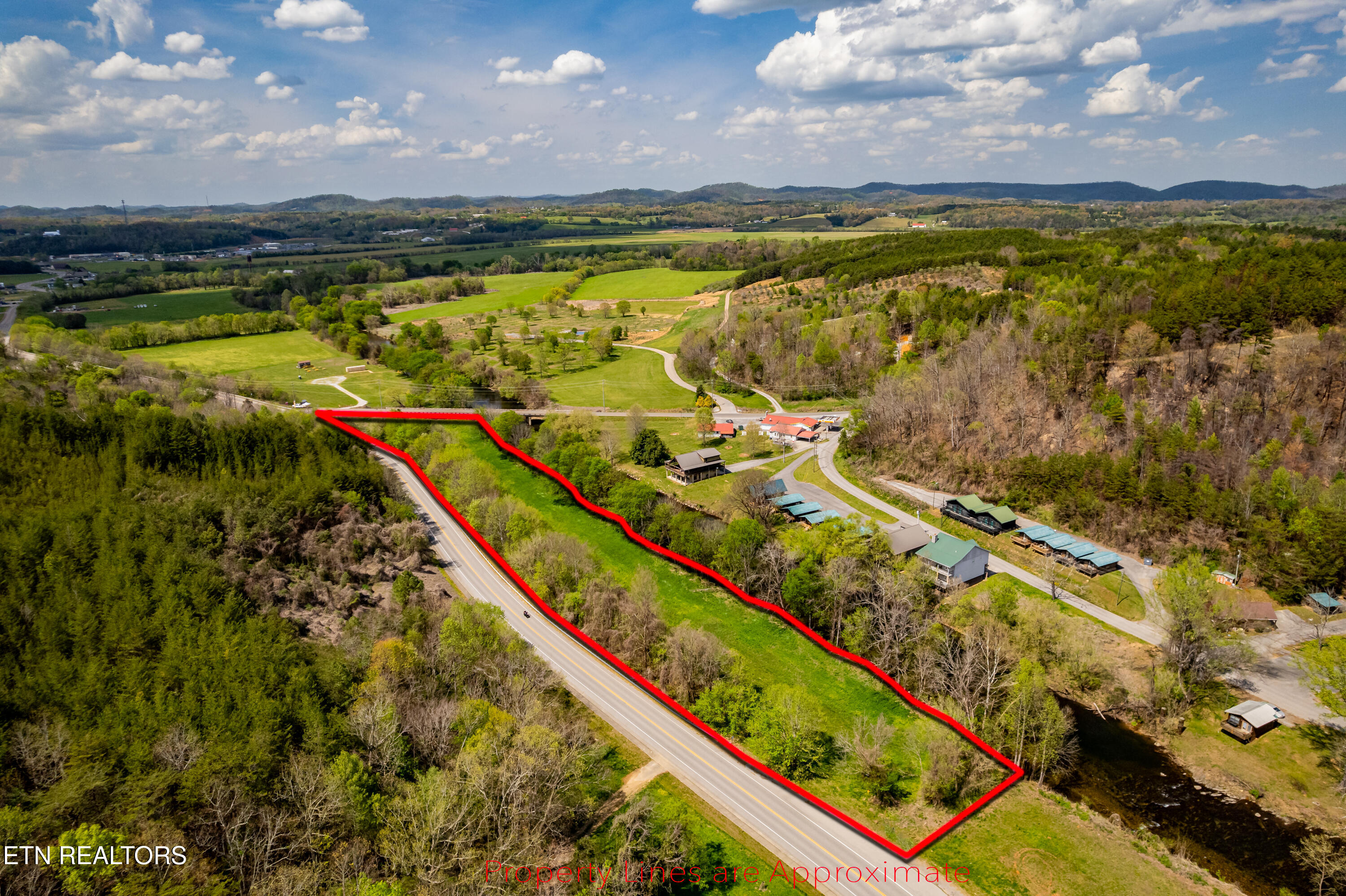 2 Cherohala Skyway Tellico Plains TN 37385