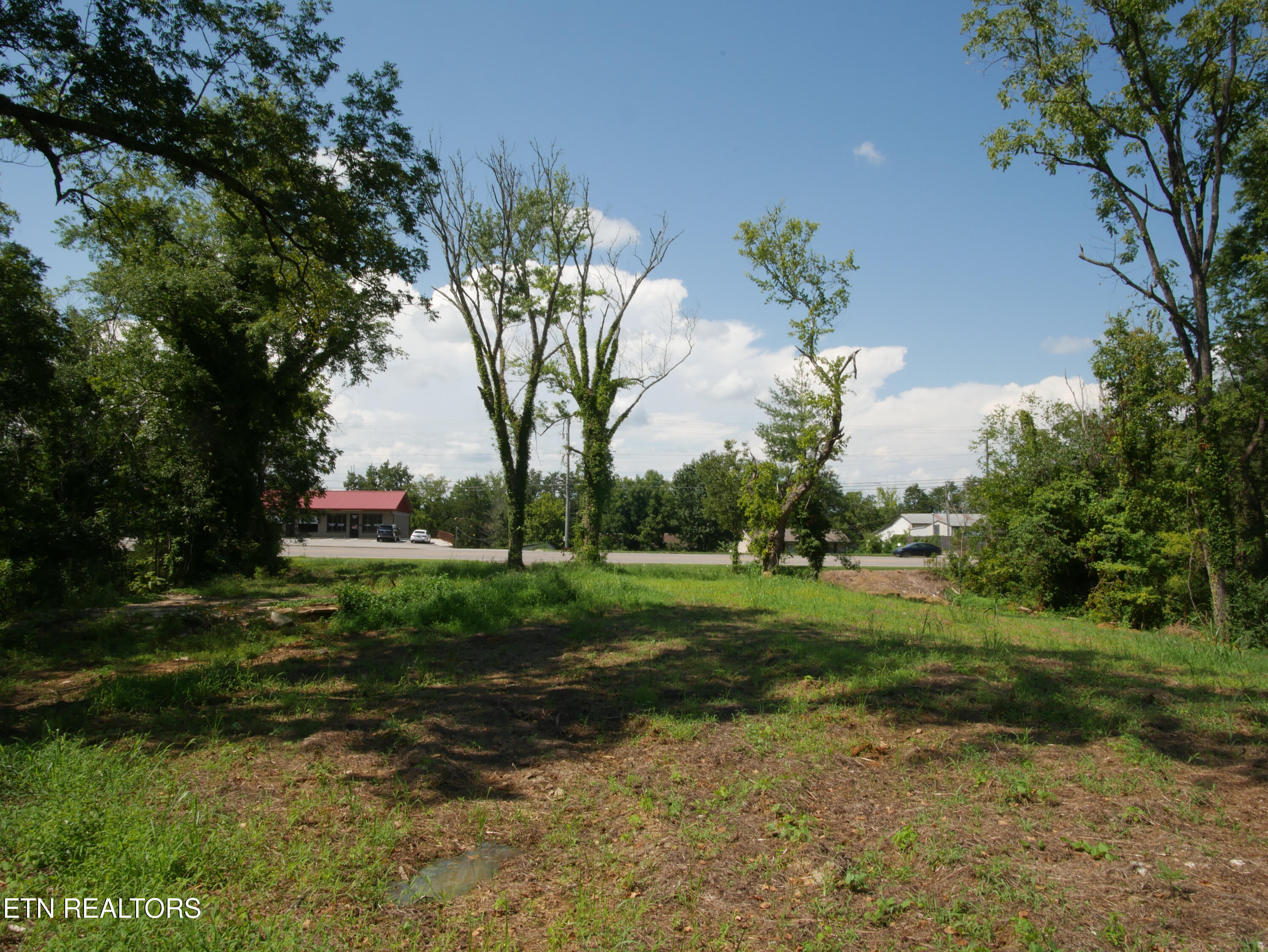 1735 Highway 411 Vonore TN 37885