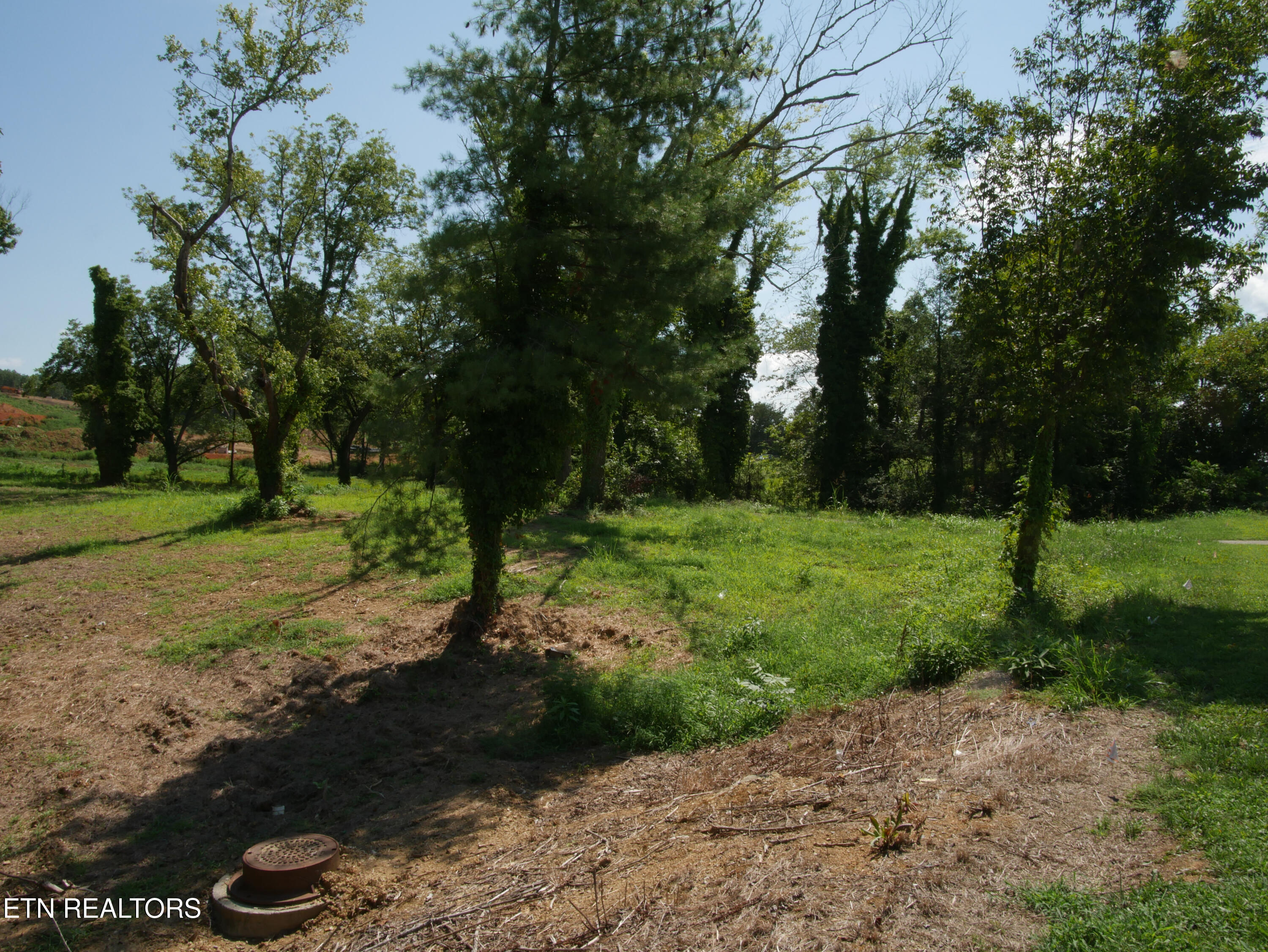 1735 Highway 411 Vonore TN 37885