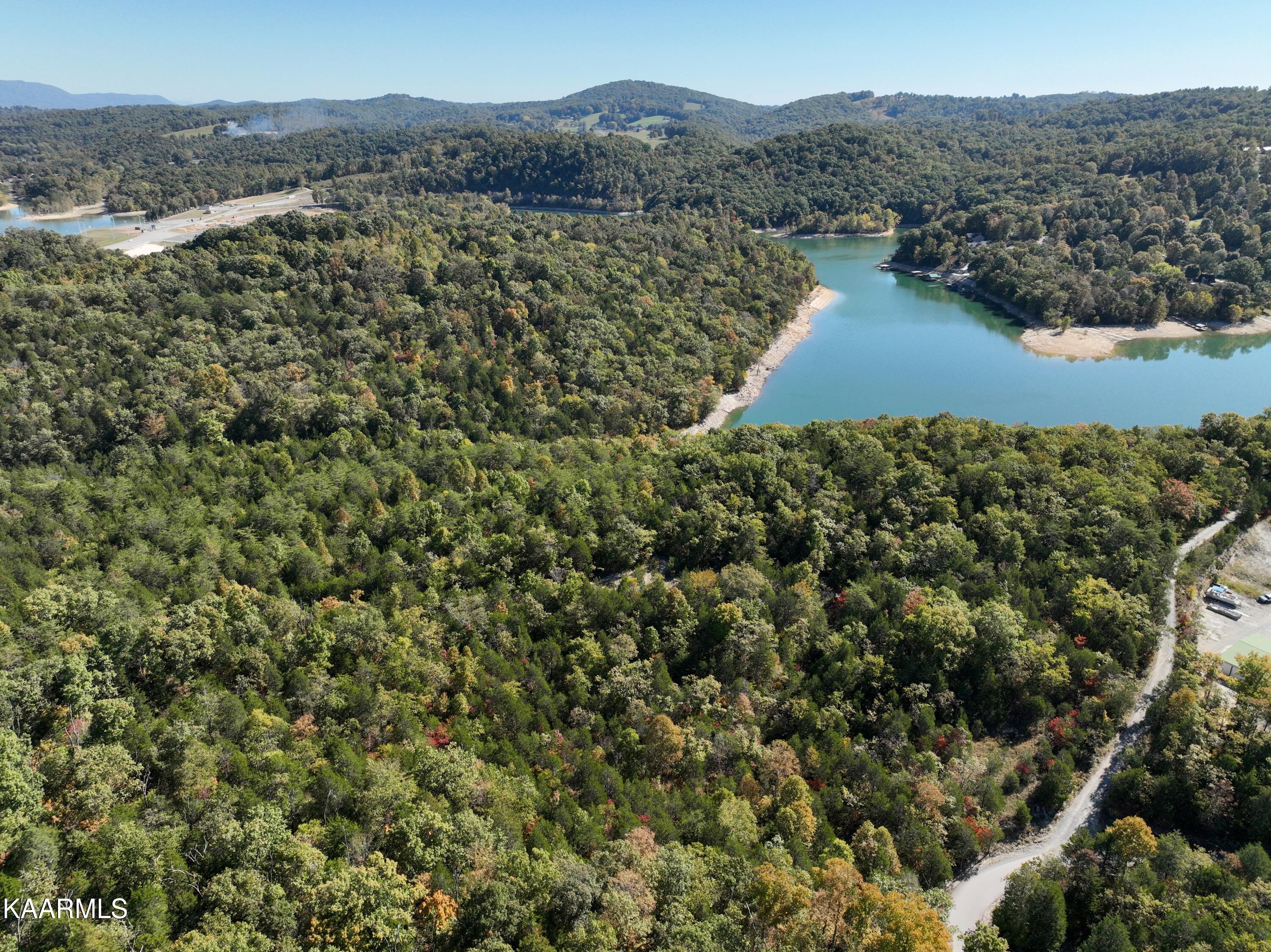 896 Shawnee Drive Jacksboro TN 37757