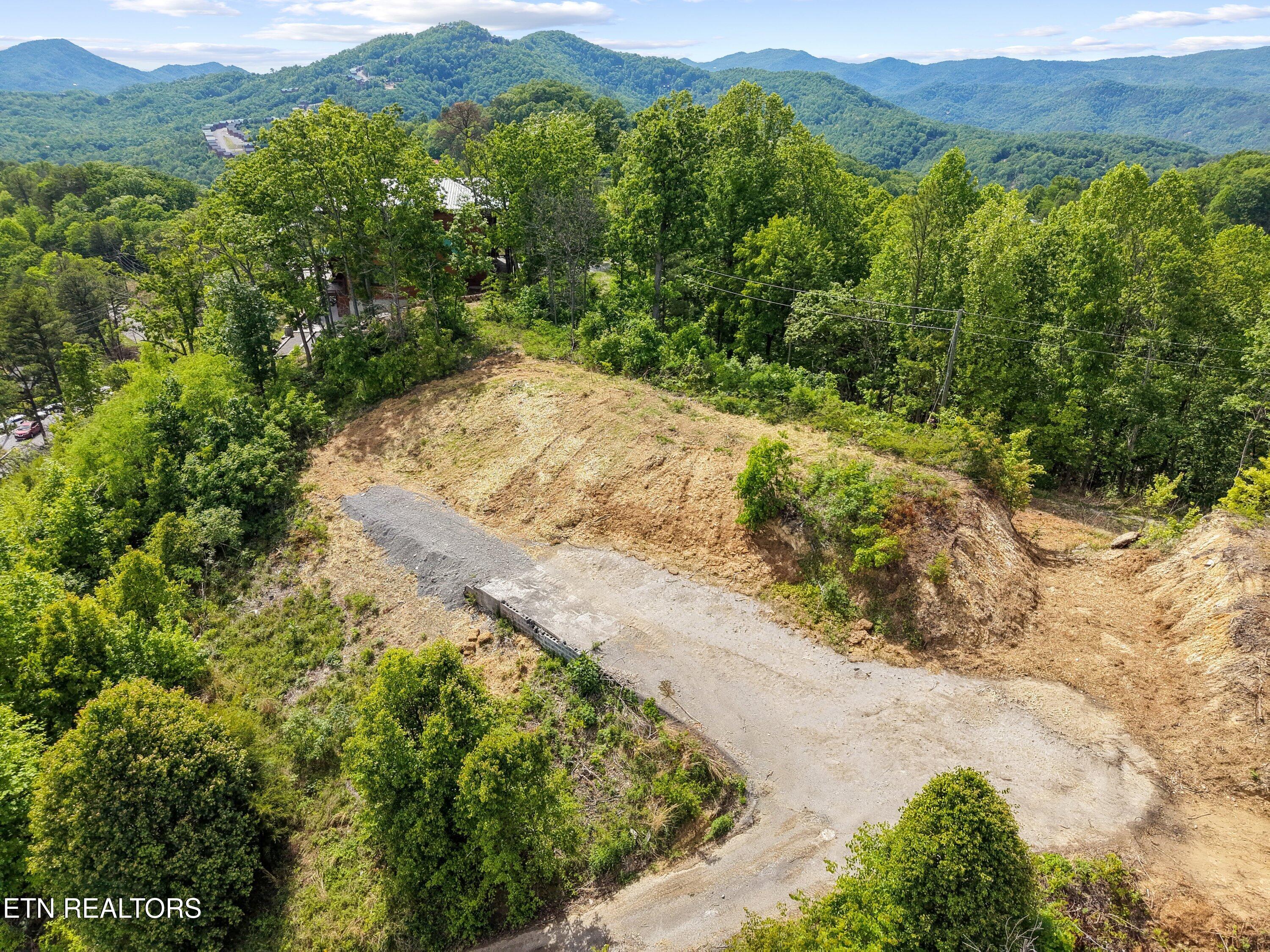 Hatcher Mountain Road Sevierville TN 37862