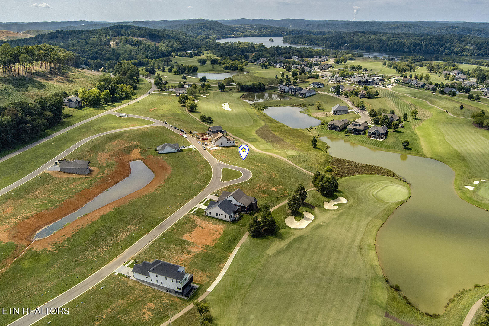 497 Black Bear Circle Loudon TN 37774