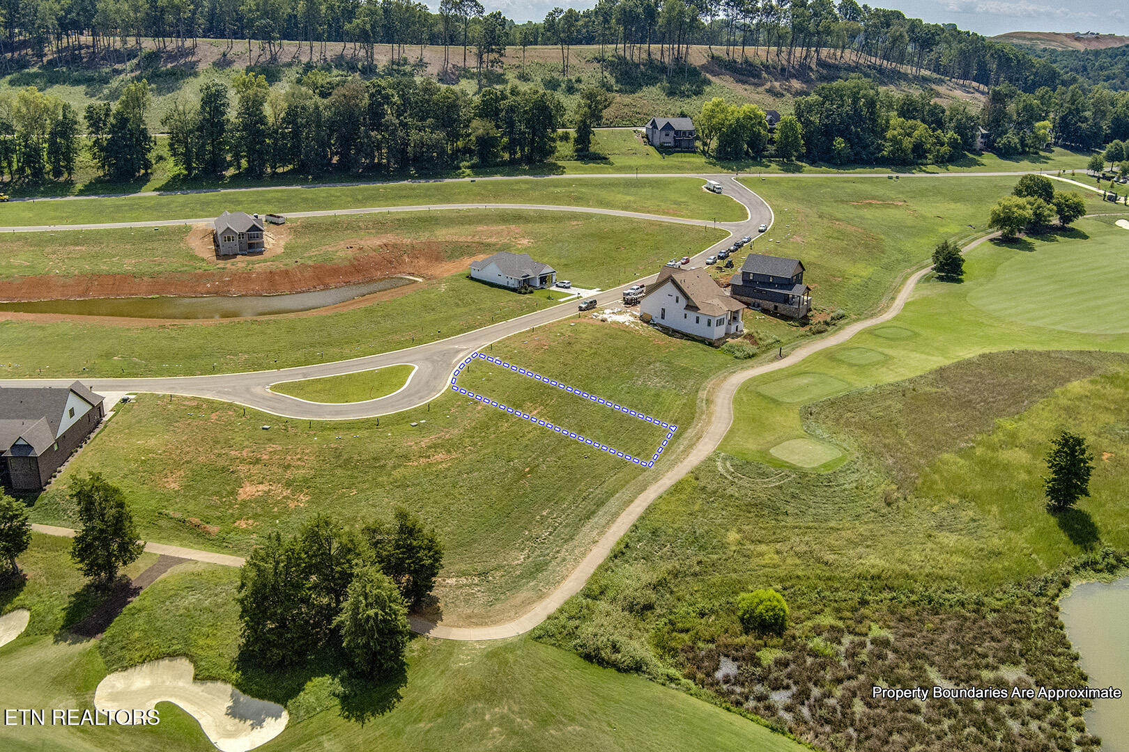 497 Black Bear Circle Loudon TN 37774