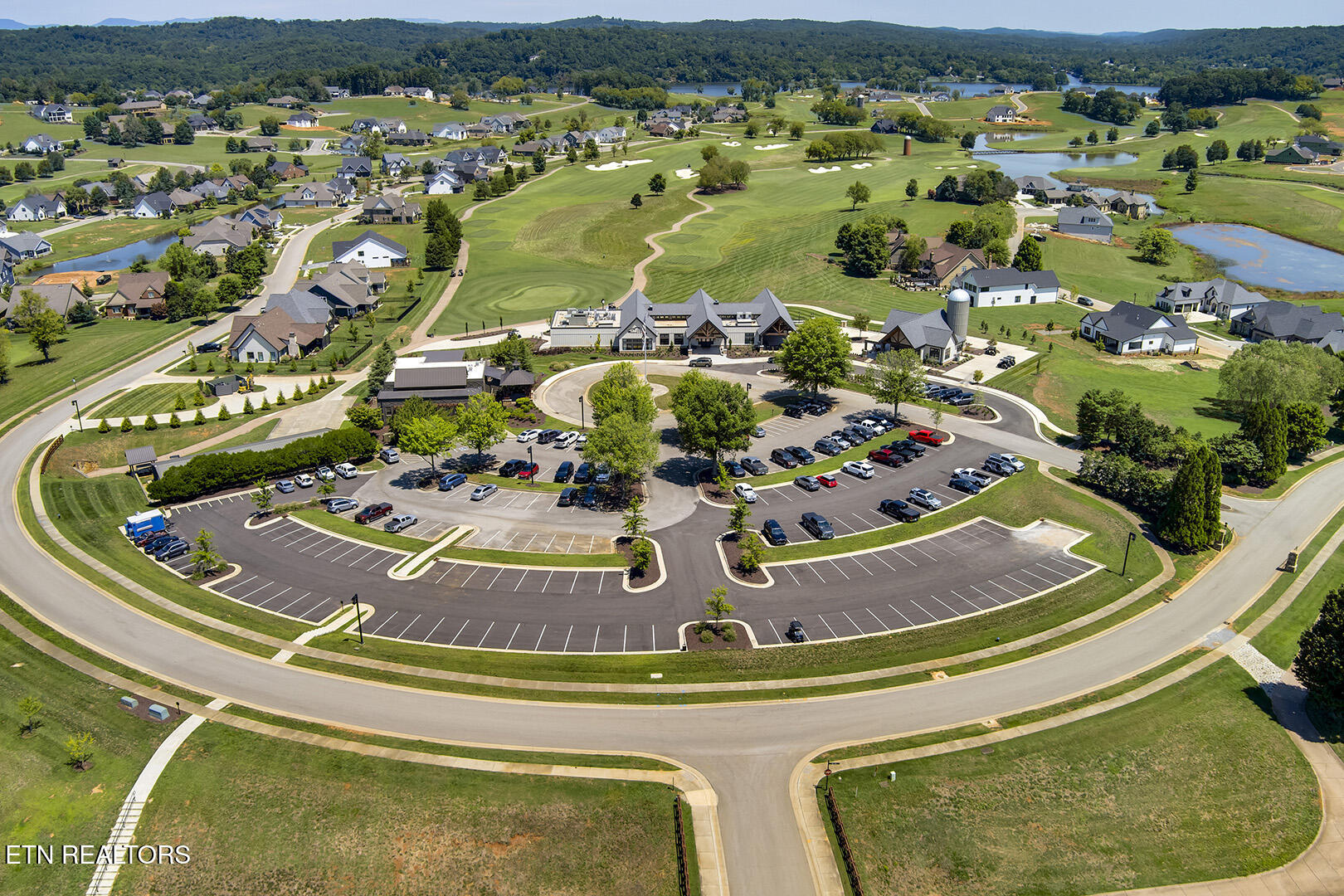 497 Black Bear Circle Loudon TN 37774