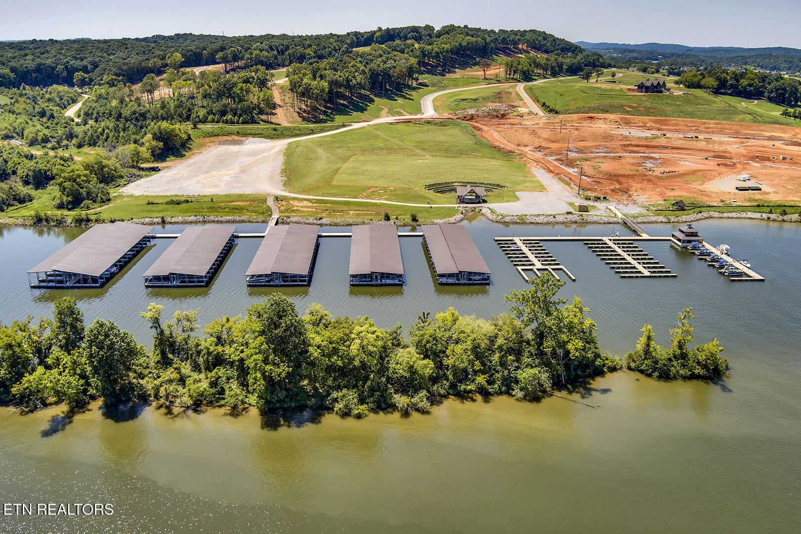 497 Black Bear Circle Loudon TN 37774