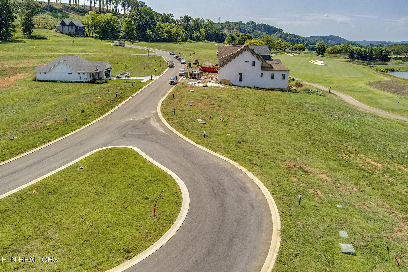 497 Black Bear Circle Loudon TN 37774