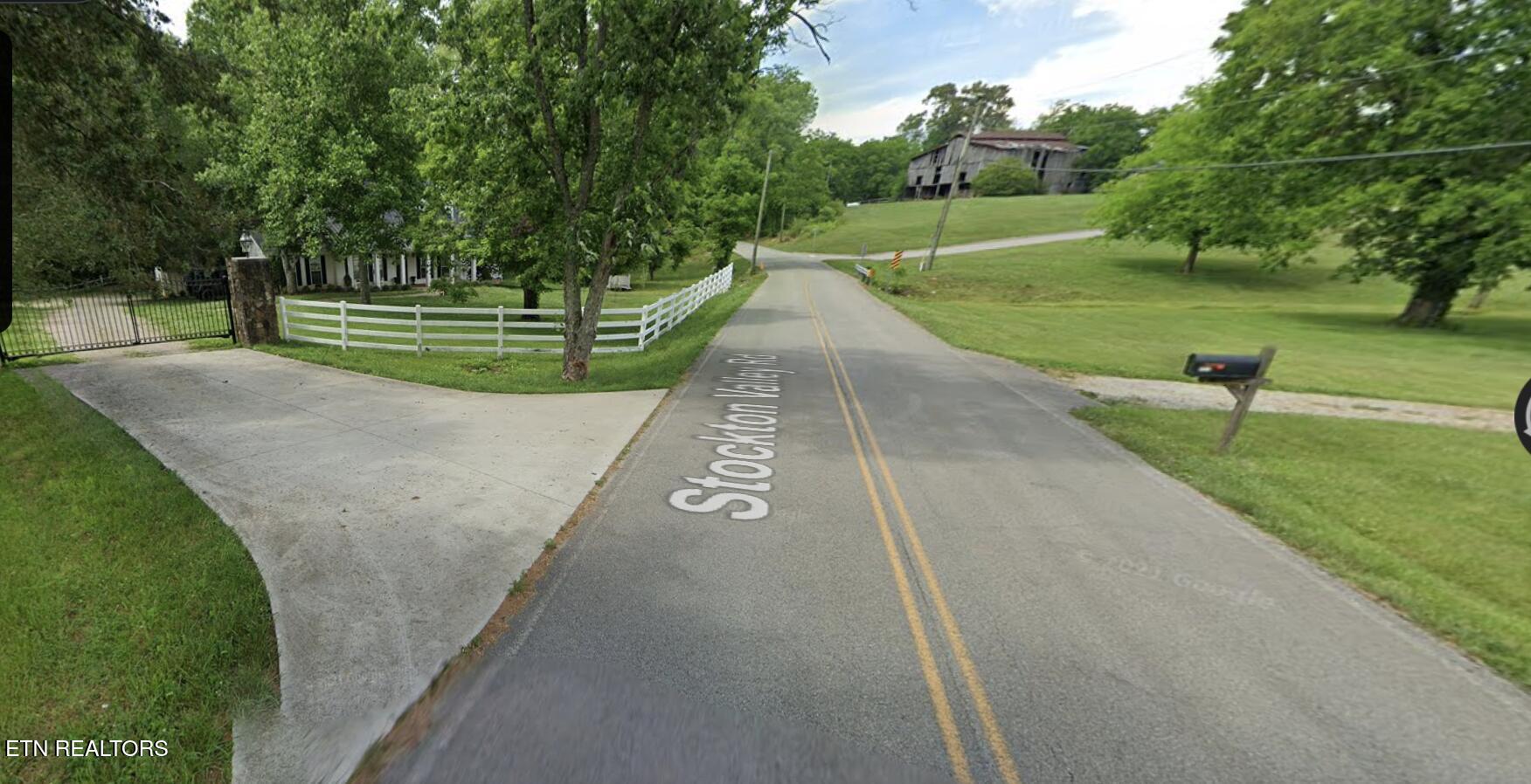 3225 Stockton Valley Road Loudon TN 37774