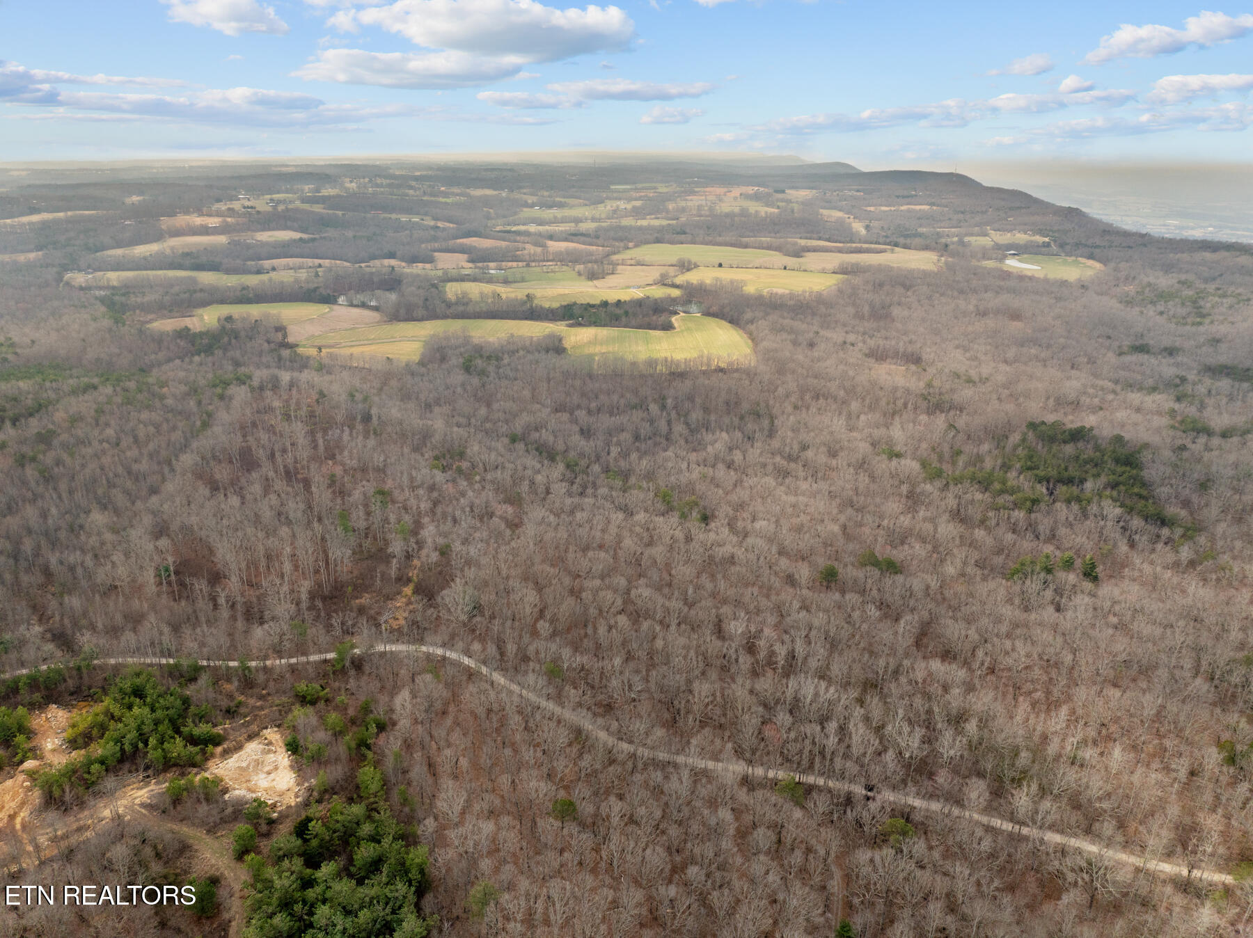 20 Acres Barbee Cemetery Road Pikeville TN 37367
