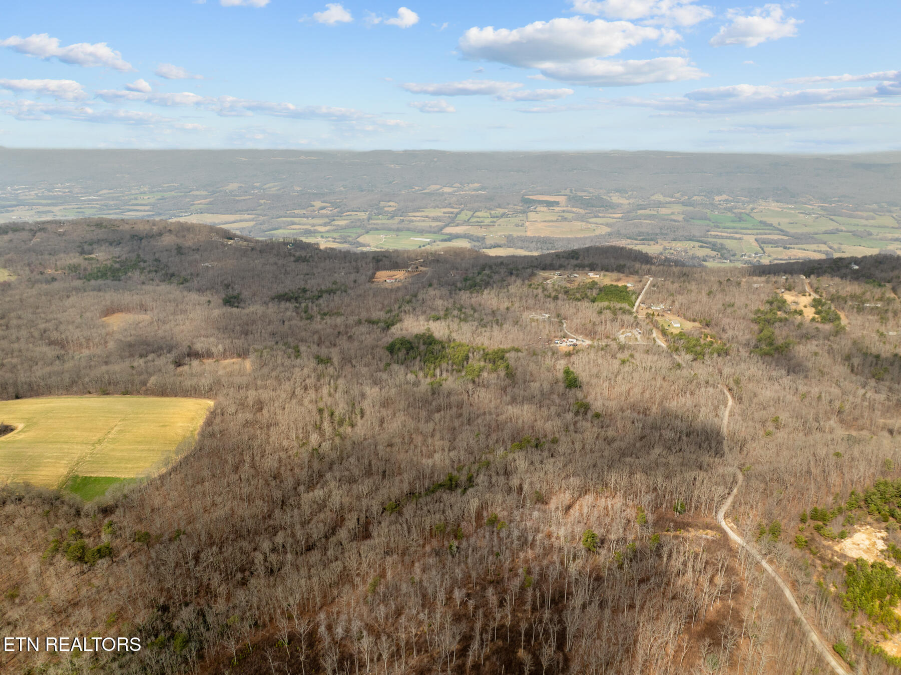 20 Acres Barbee Cemetery Road Pikeville TN 37367