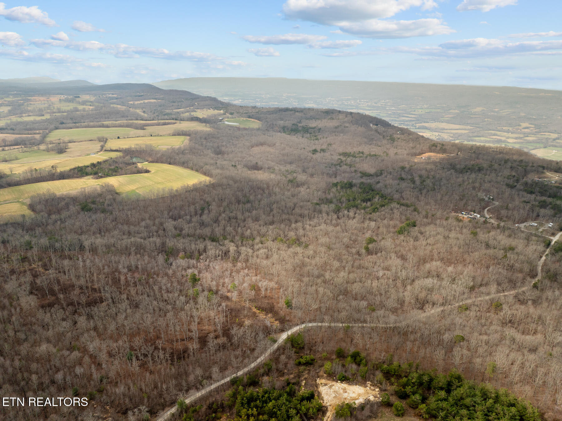 20 Acres Barbee Cemetery Road Pikeville TN 37367