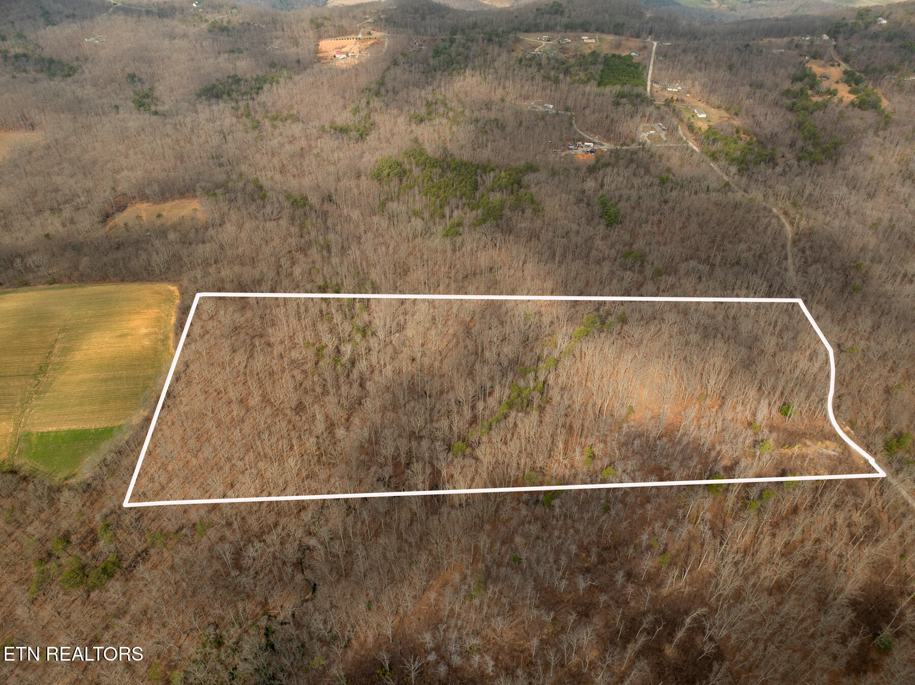 20 Acres Barbee Cemetery Road Pikeville TN 37367