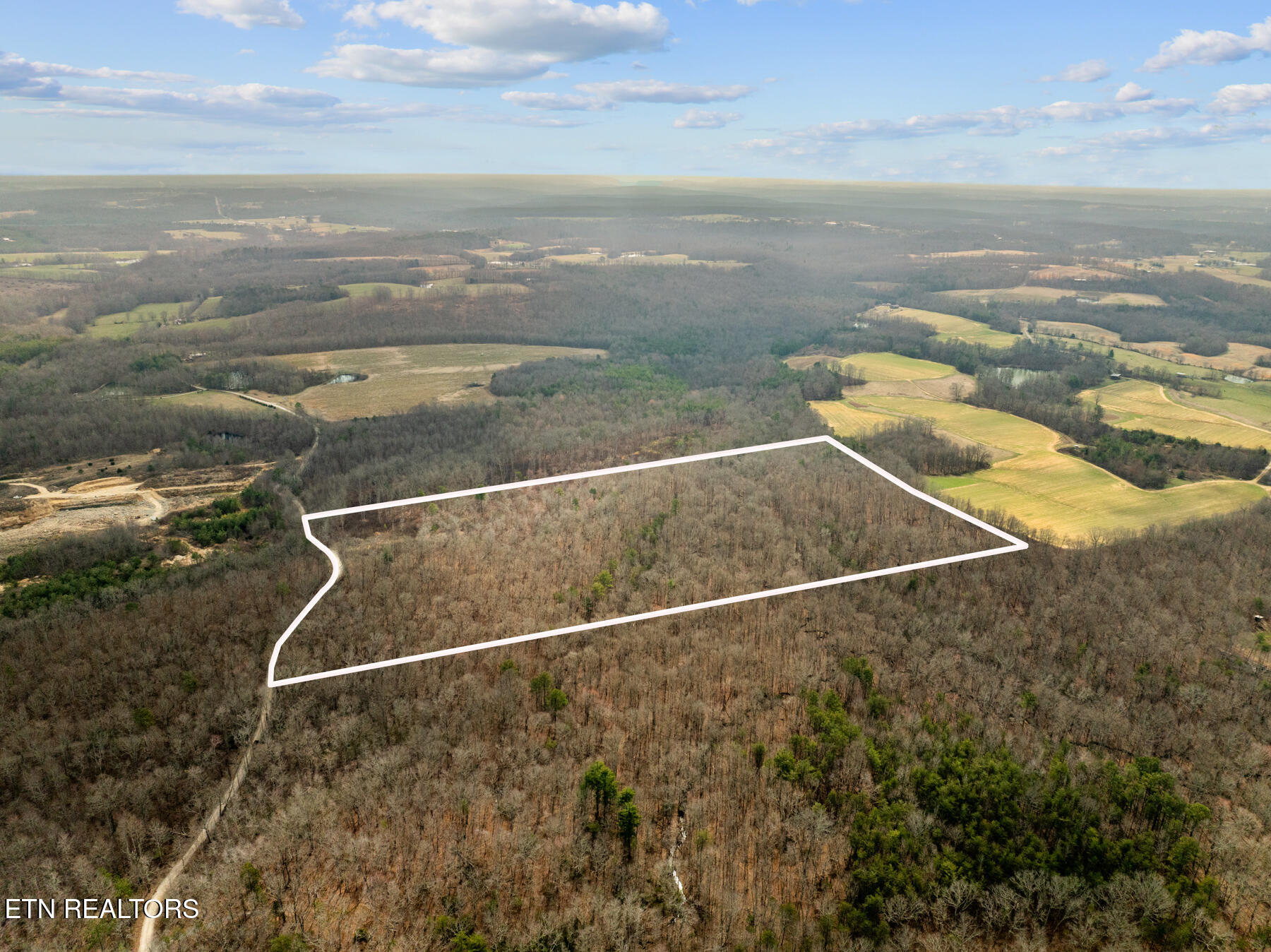 20 Acres Barbee Cemetery Road Pikeville TN 37367