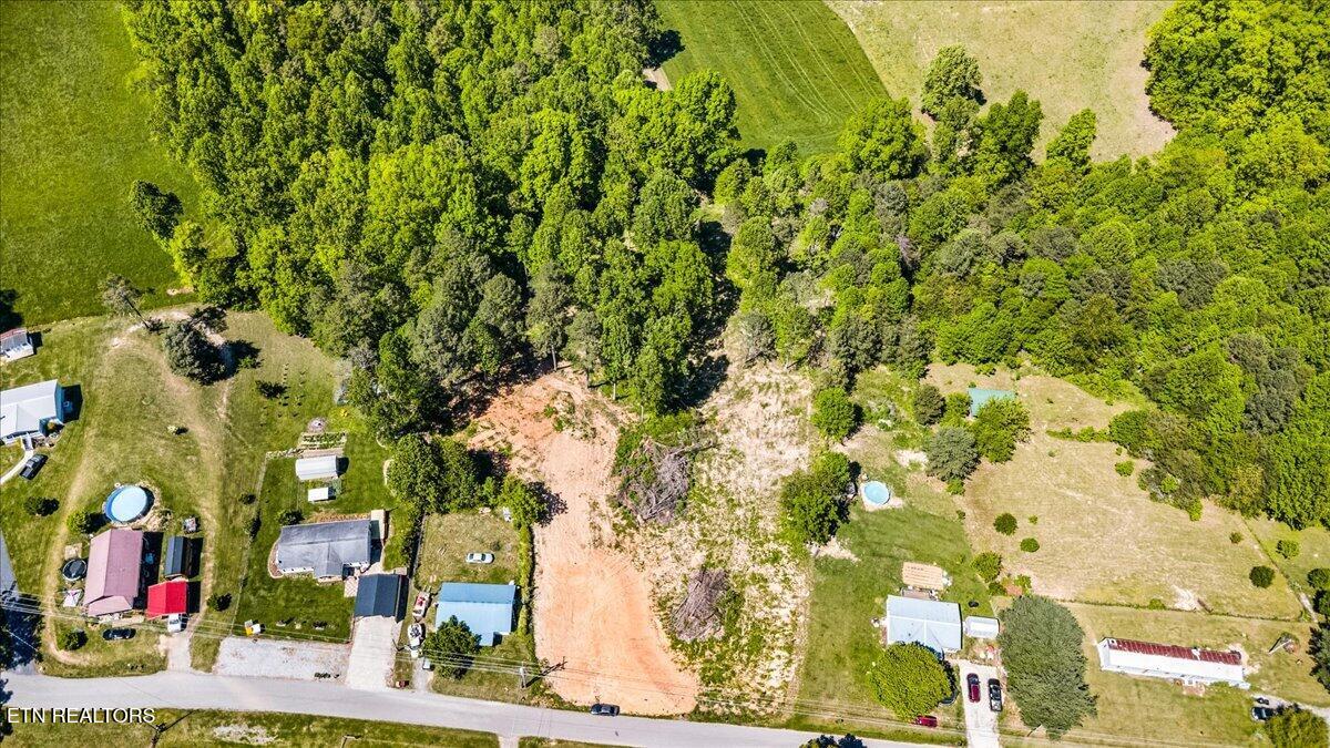 2116 Snodgrass Road New Tazewell TN 37825