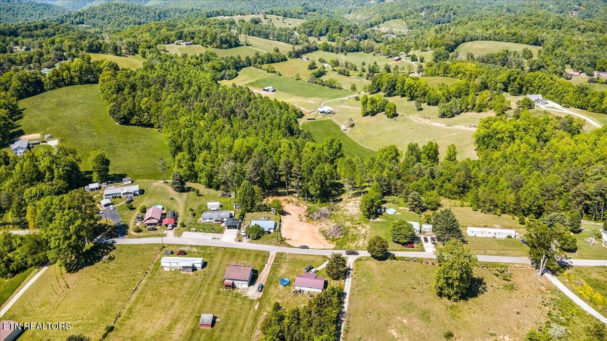 2116 Snodgrass Road New Tazewell TN 37825