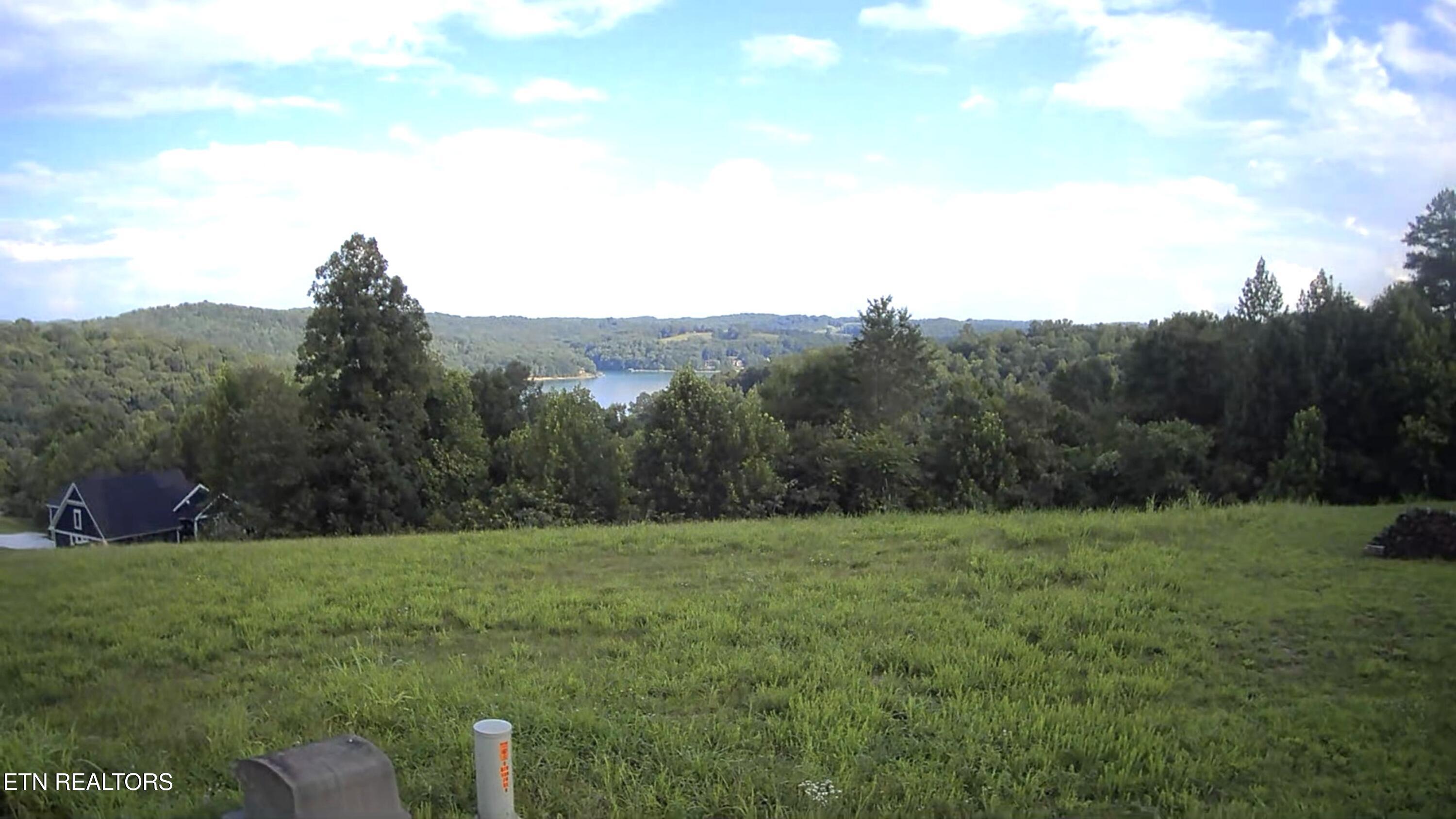 21 Highland Trace Lafollette TN 37766