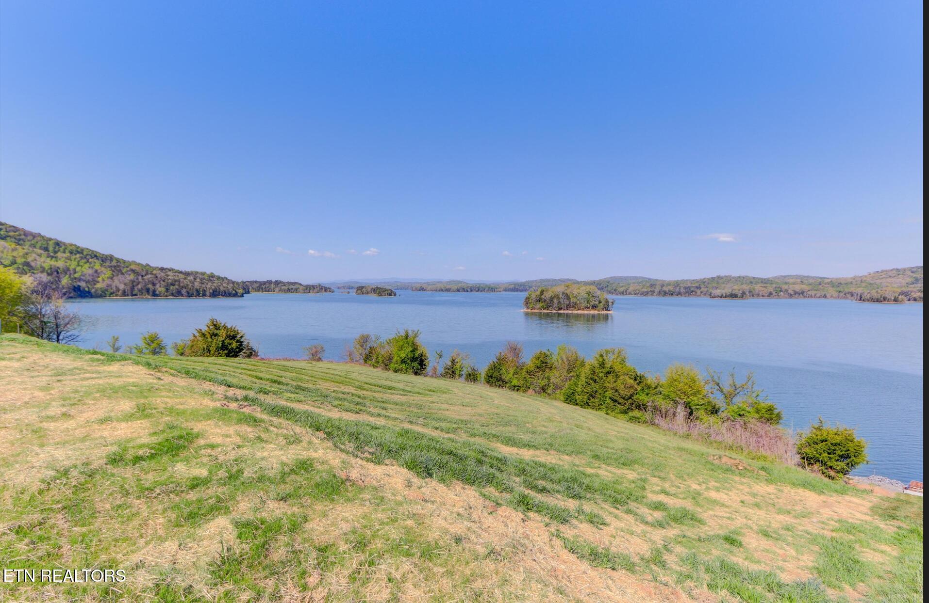 604 Russell Brothers Road Sharps Chapel TN 37866