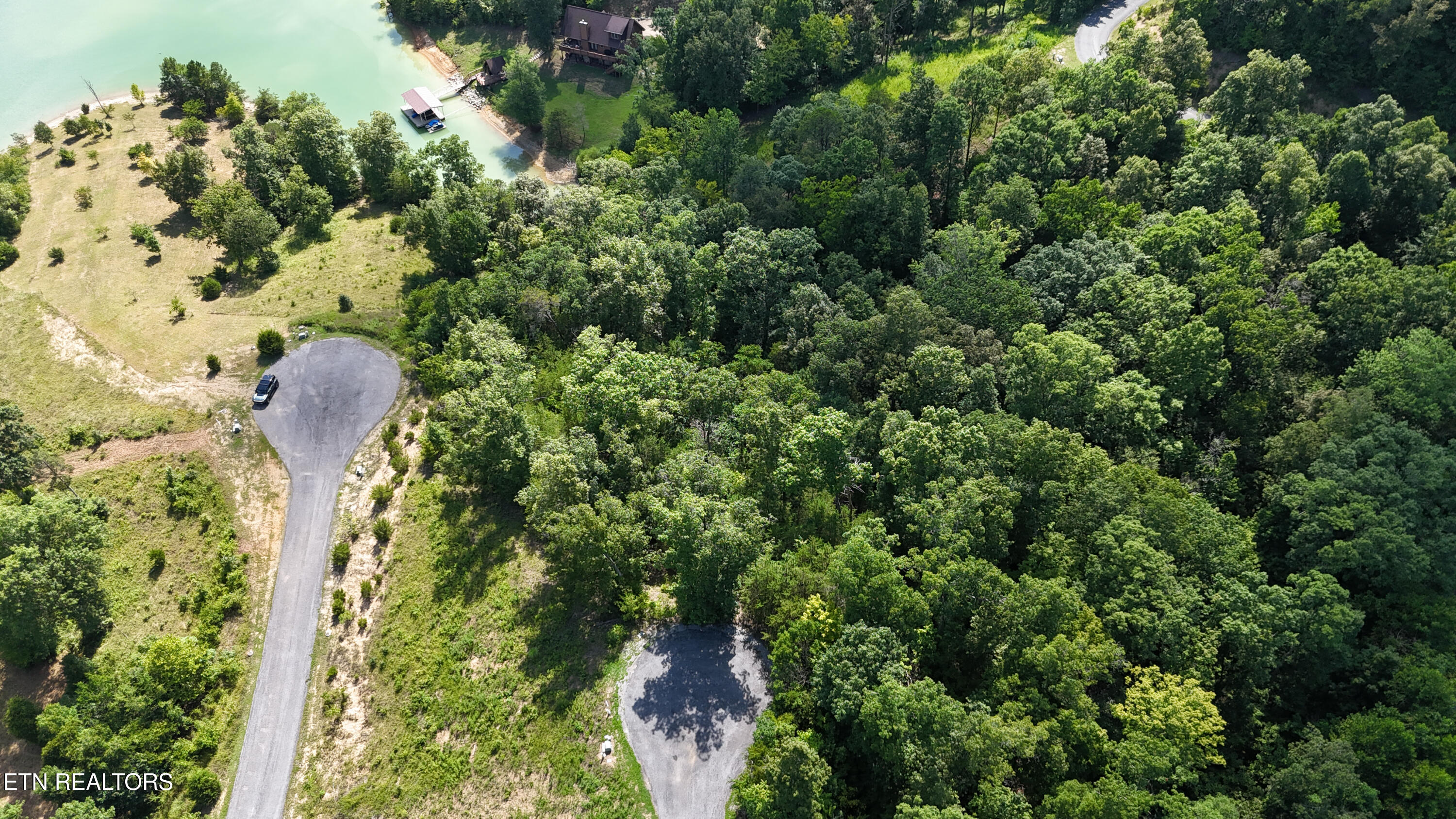 Lot 9 Stone Cove Way Dandridge TN 37725