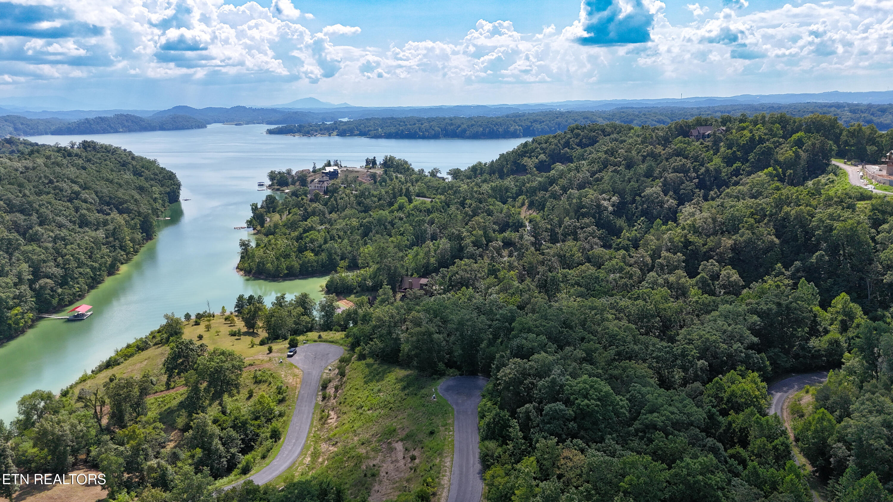 Lot 9 Stone Cove Way Dandridge TN 37725