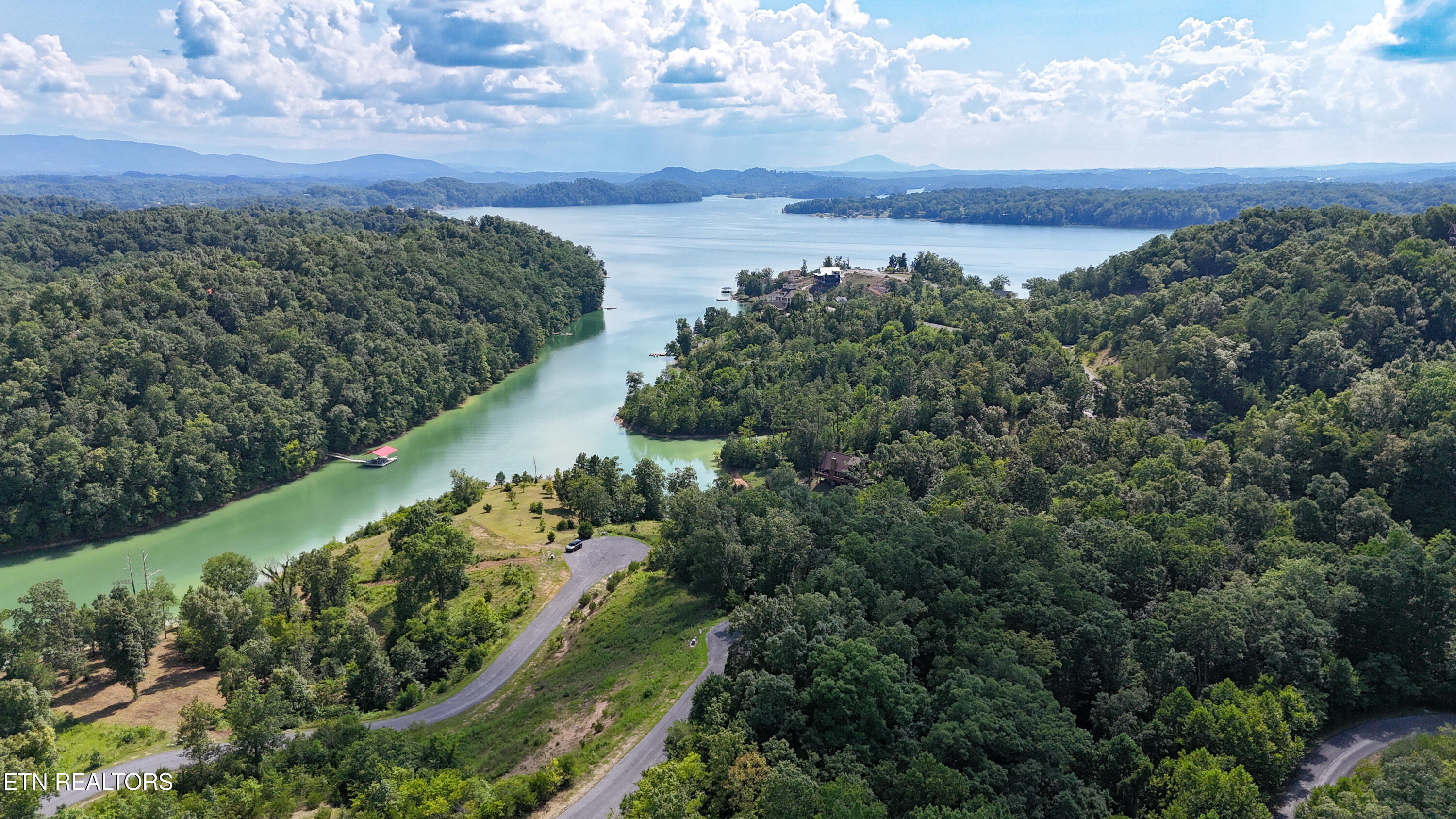 Lot 9 Stone Cove Way Dandridge TN 37725