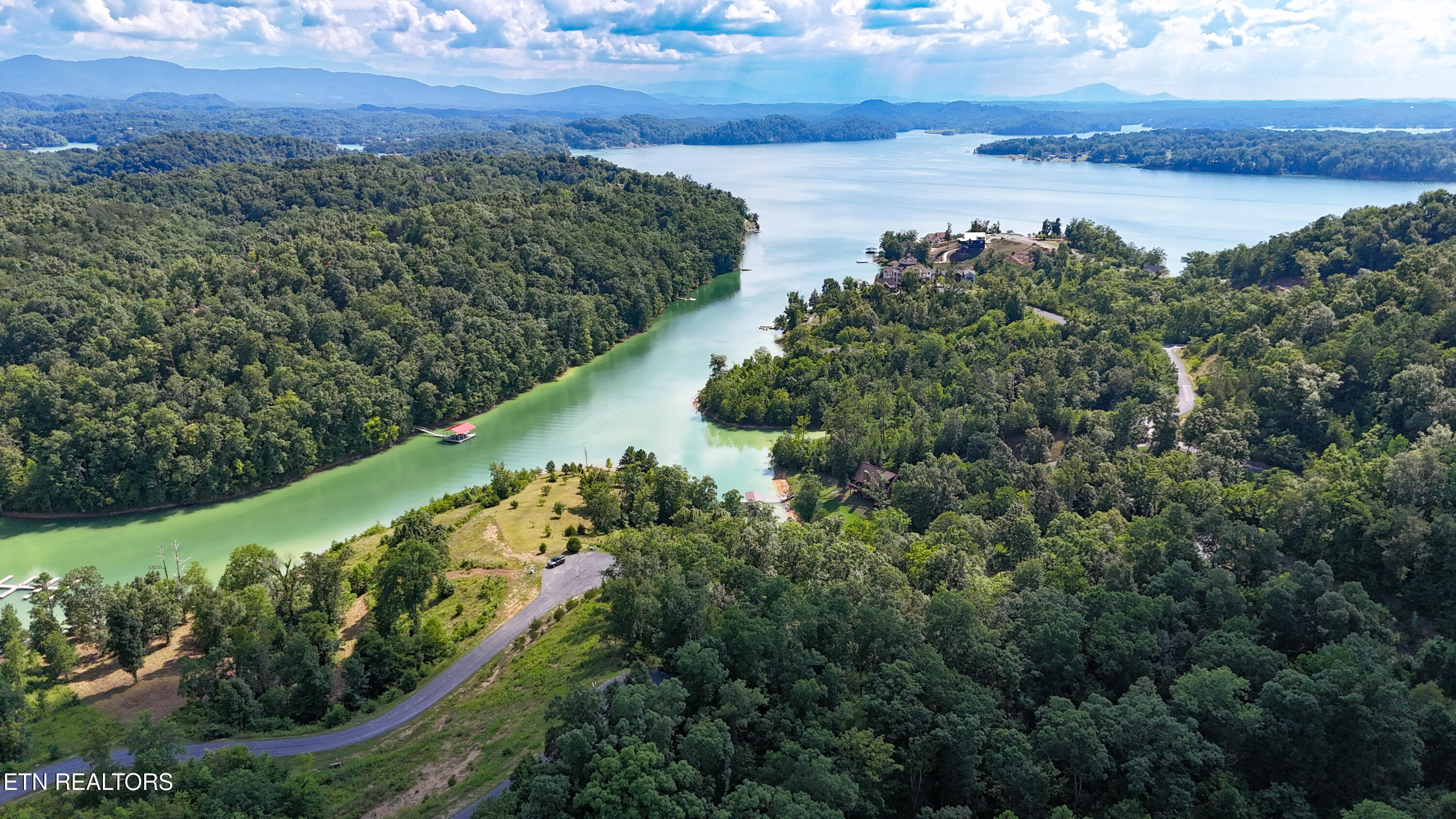 Lot 9 Stone Cove Way Dandridge TN 37725