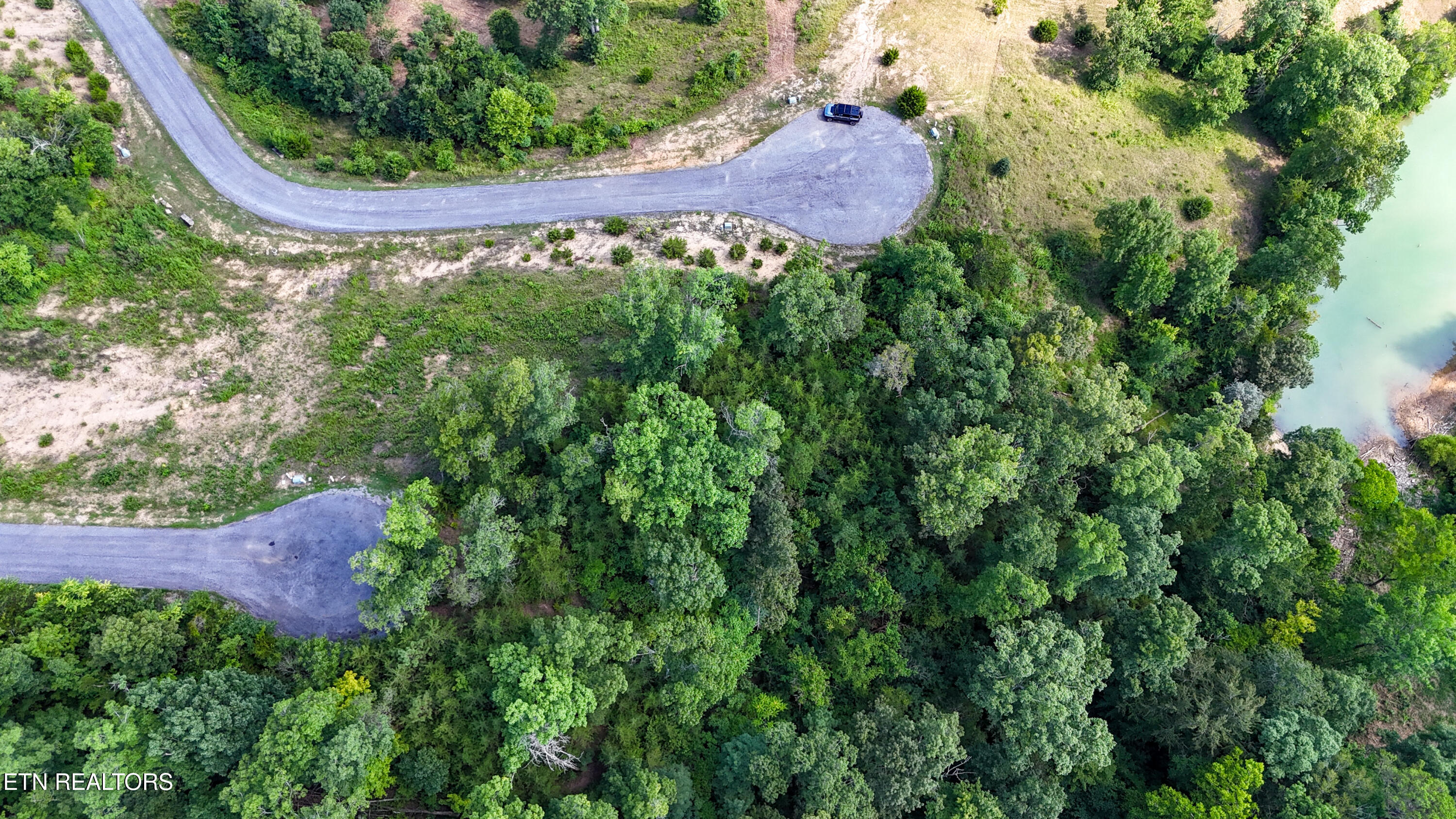 Lot 9 Stone Cove Way Dandridge TN 37725