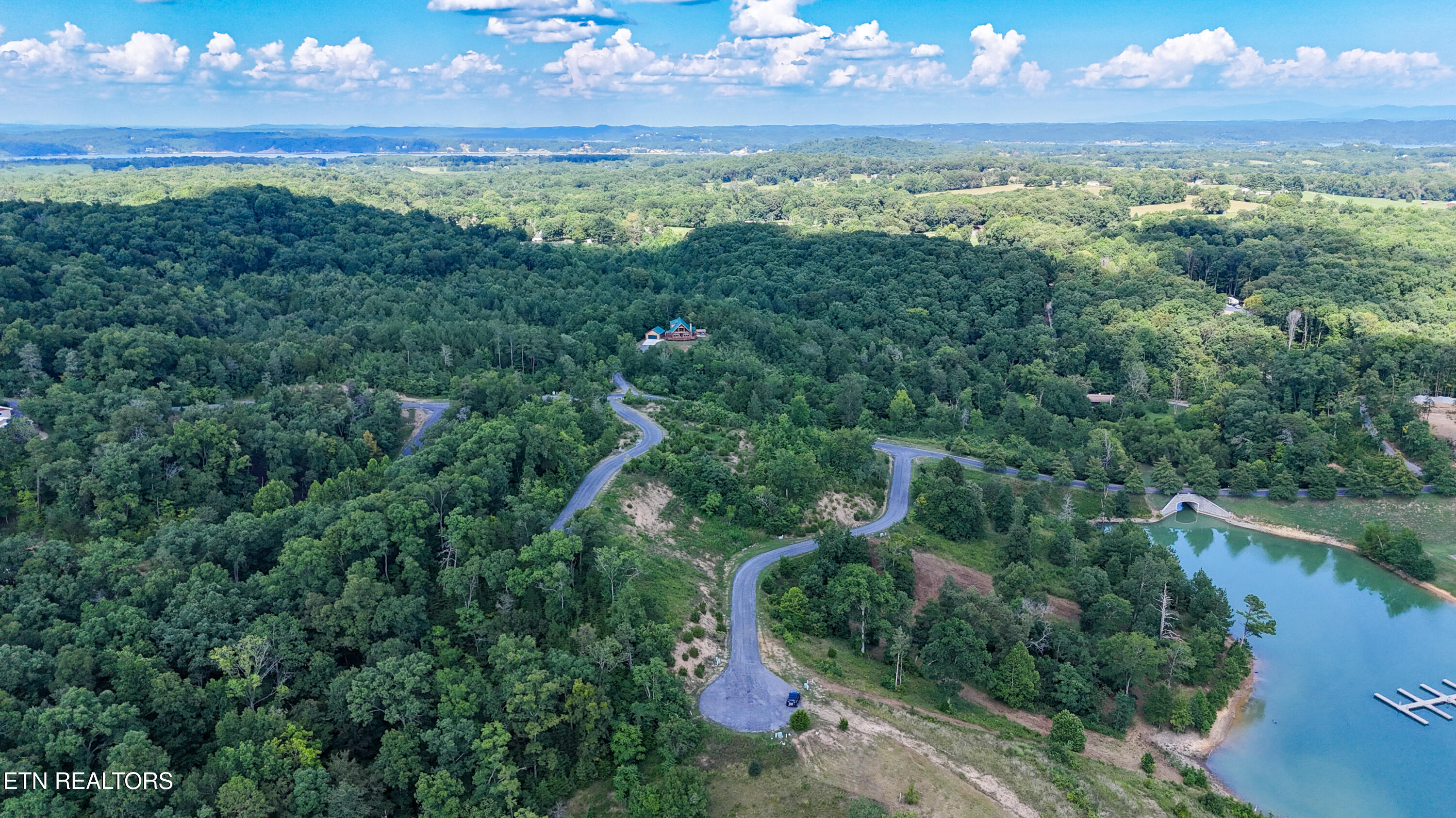 Lot 9 Stone Cove Way Dandridge TN 37725