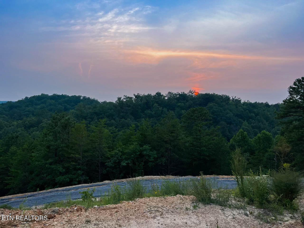 Sharp Road Sevierville TN 37876