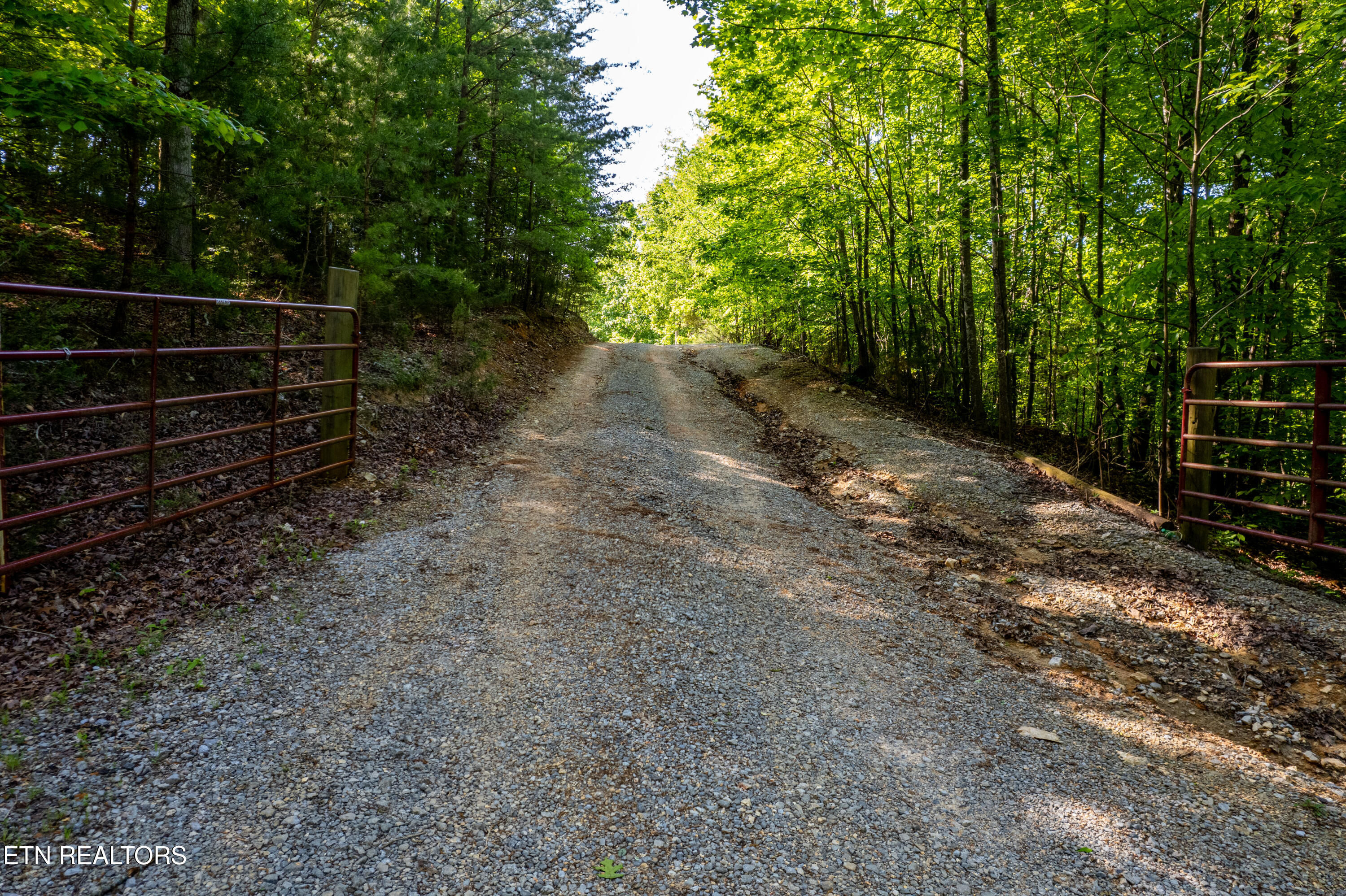 110 Garren Road Madisonville TN 37354