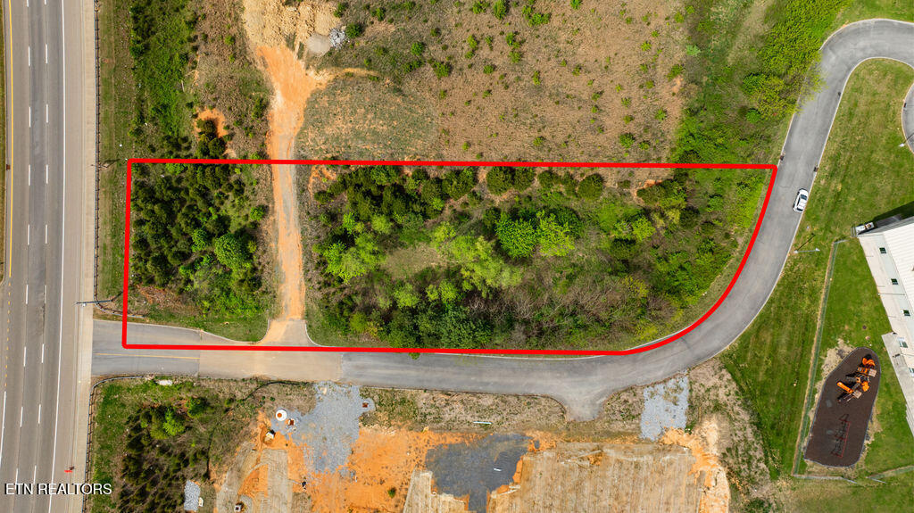 Lot 3r-2 Winfield Dunn Parkway Kodak TN 37764