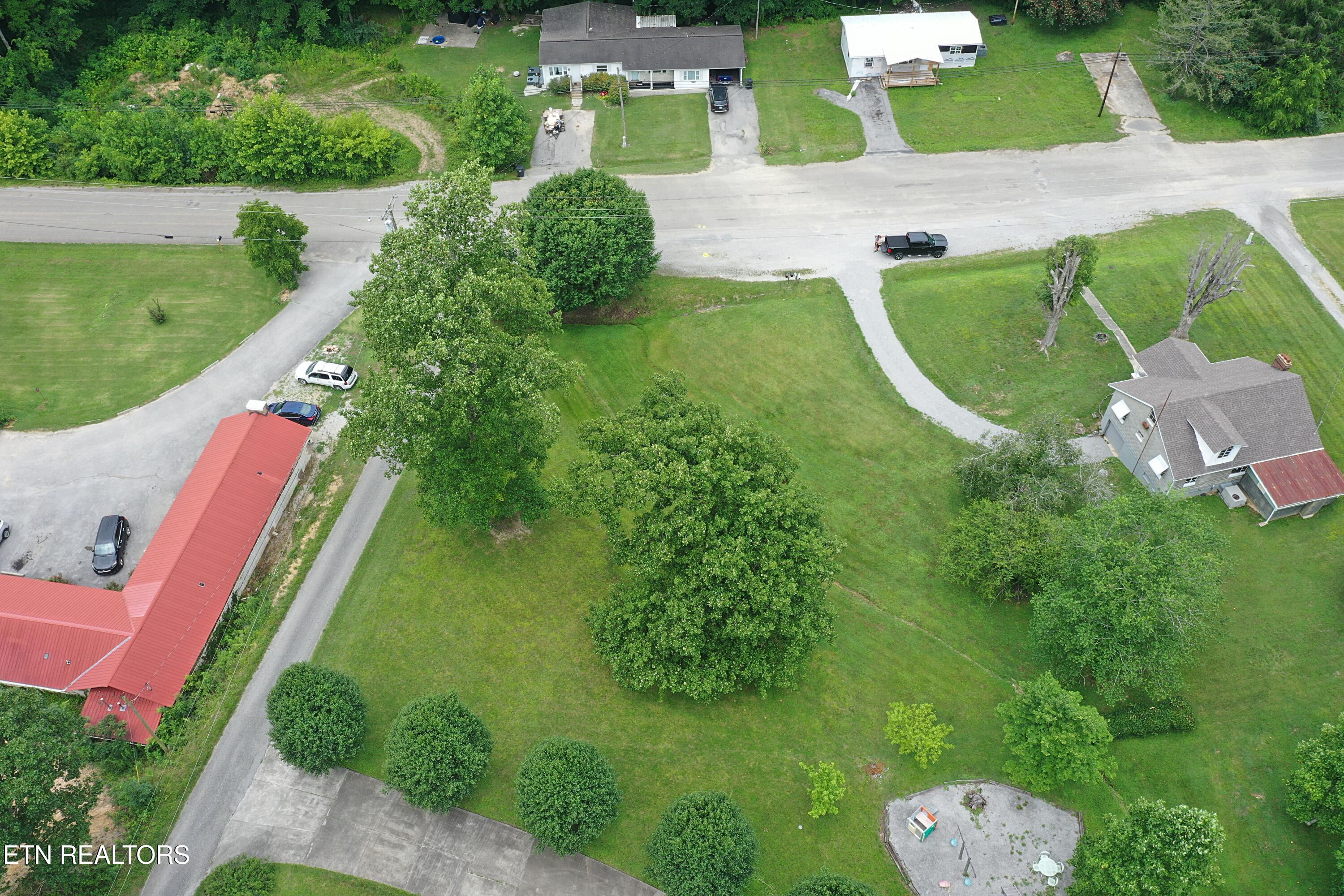 Galloway Drive Helenwood TN 37755