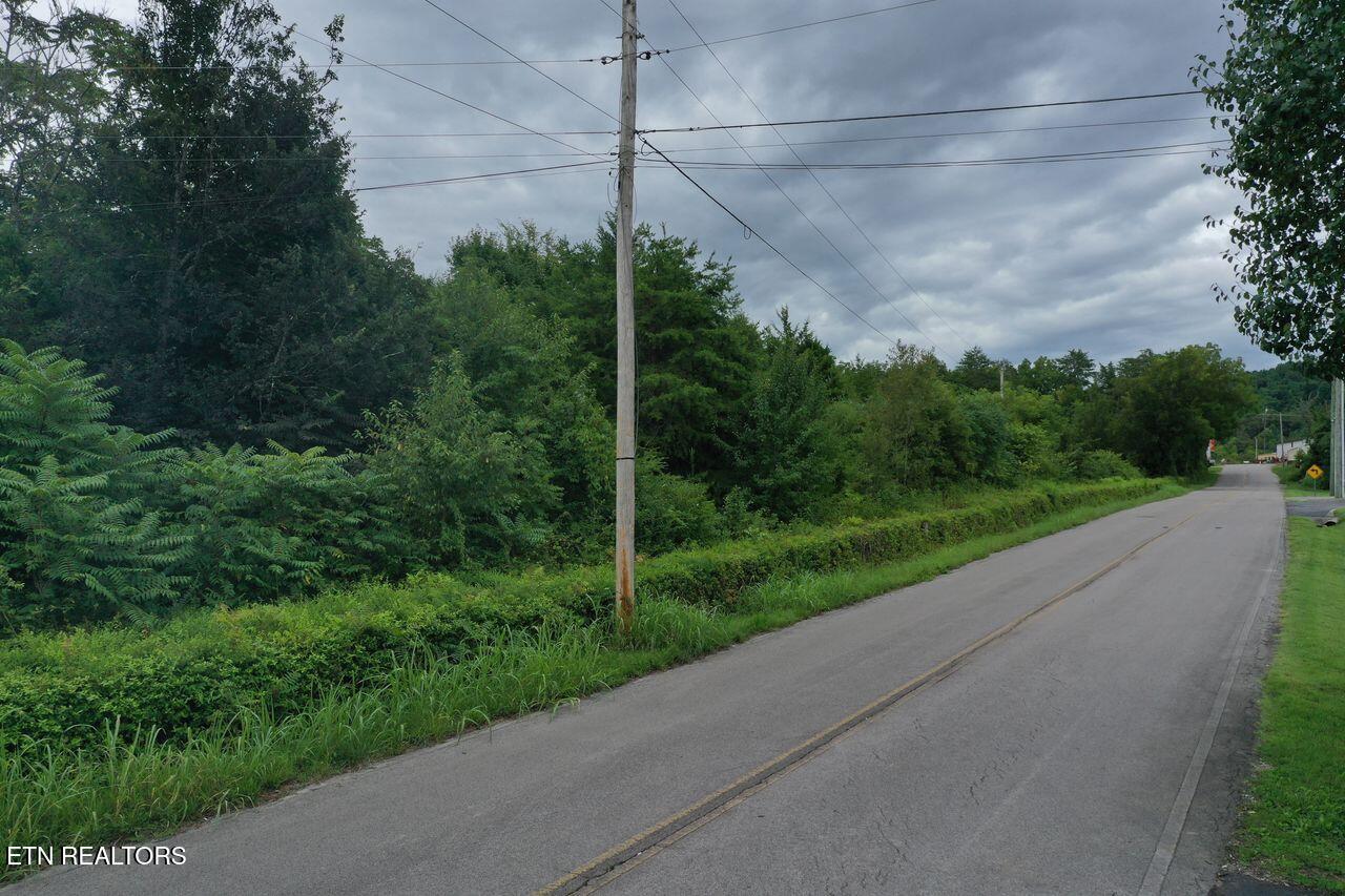 220 Milldale Road Dandridge TN 37725