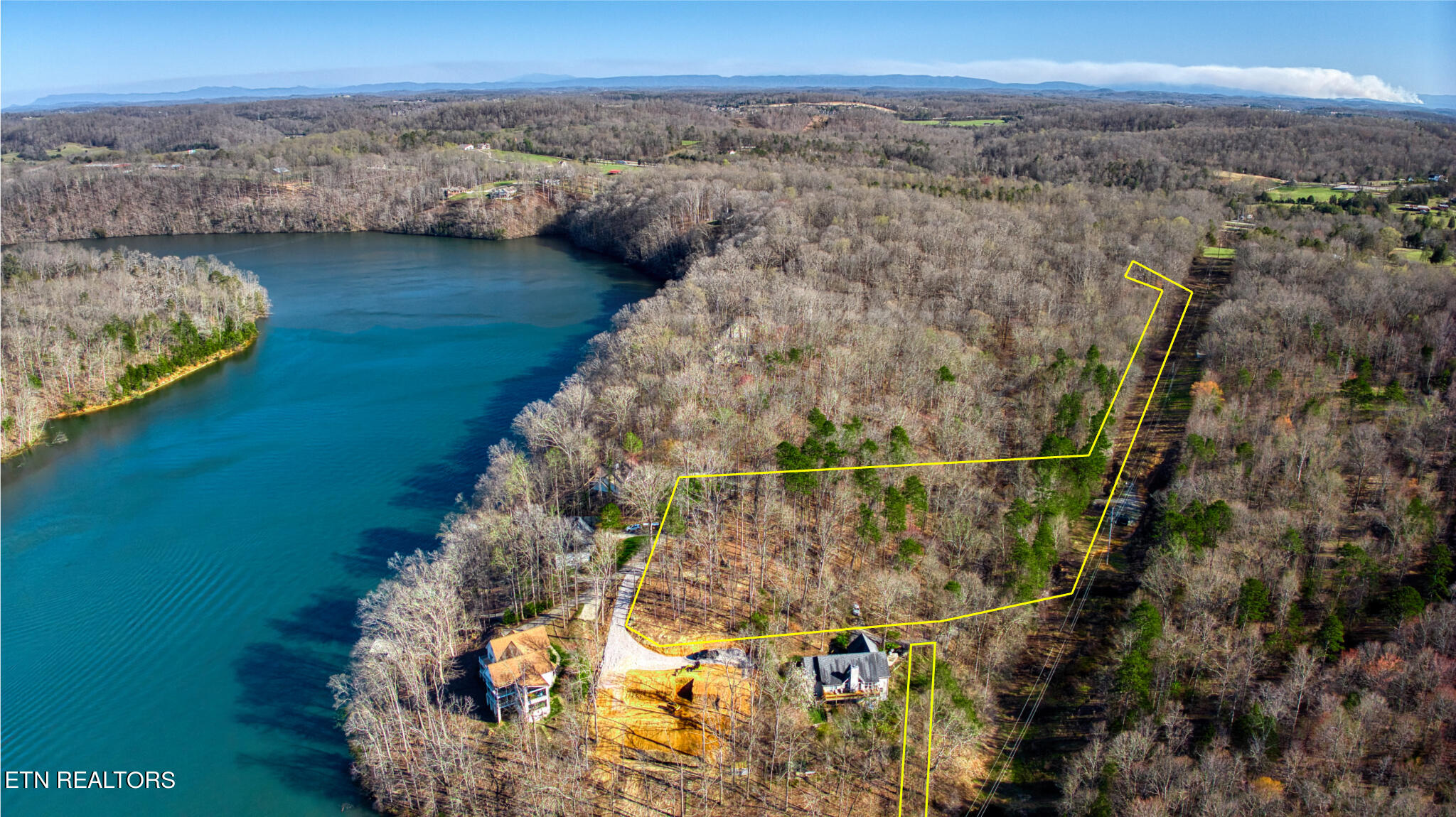 Rocky Top Road Lenoir City TN 37771