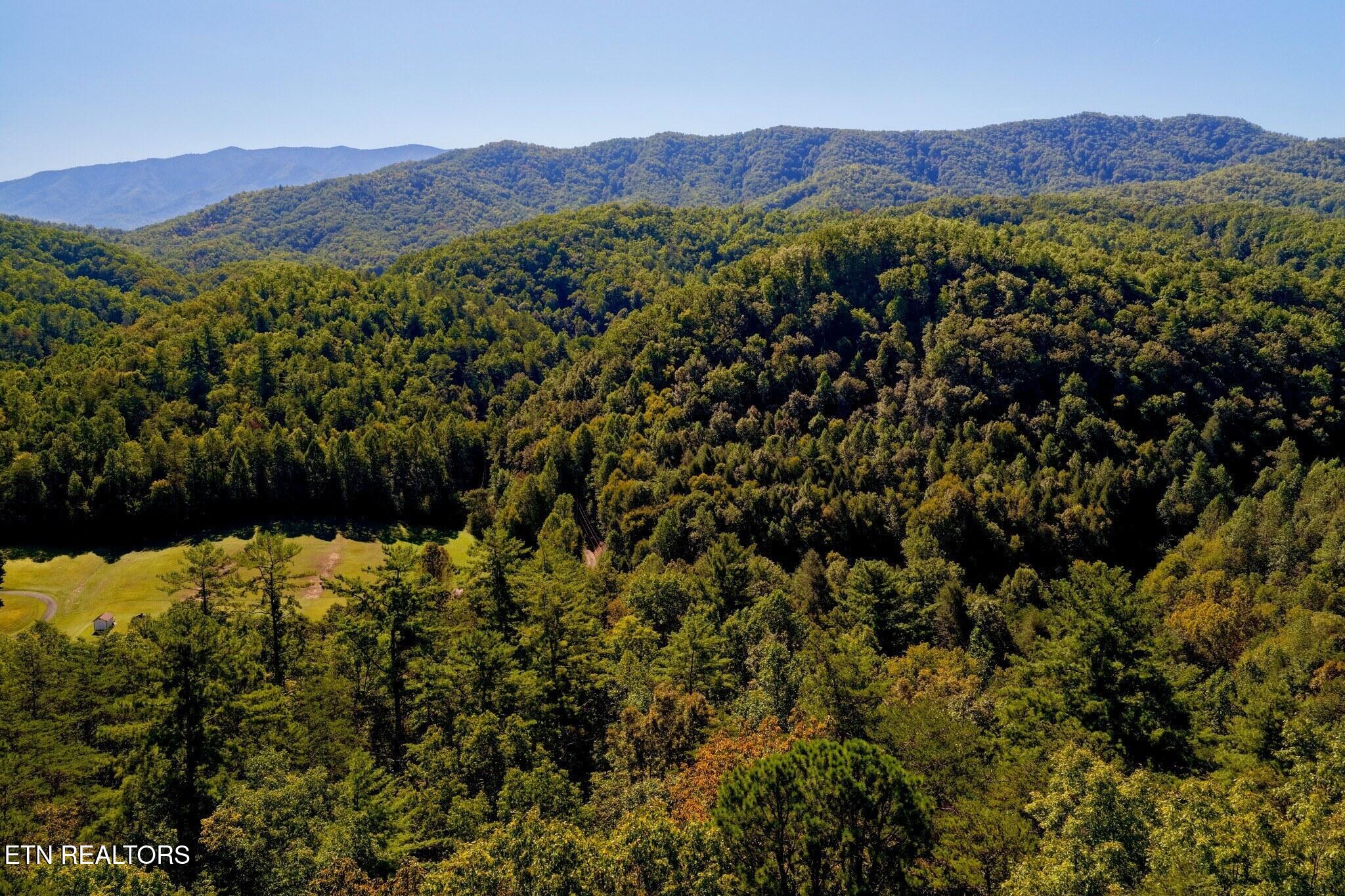 3738 Oliver Way Sevierville TN 37876