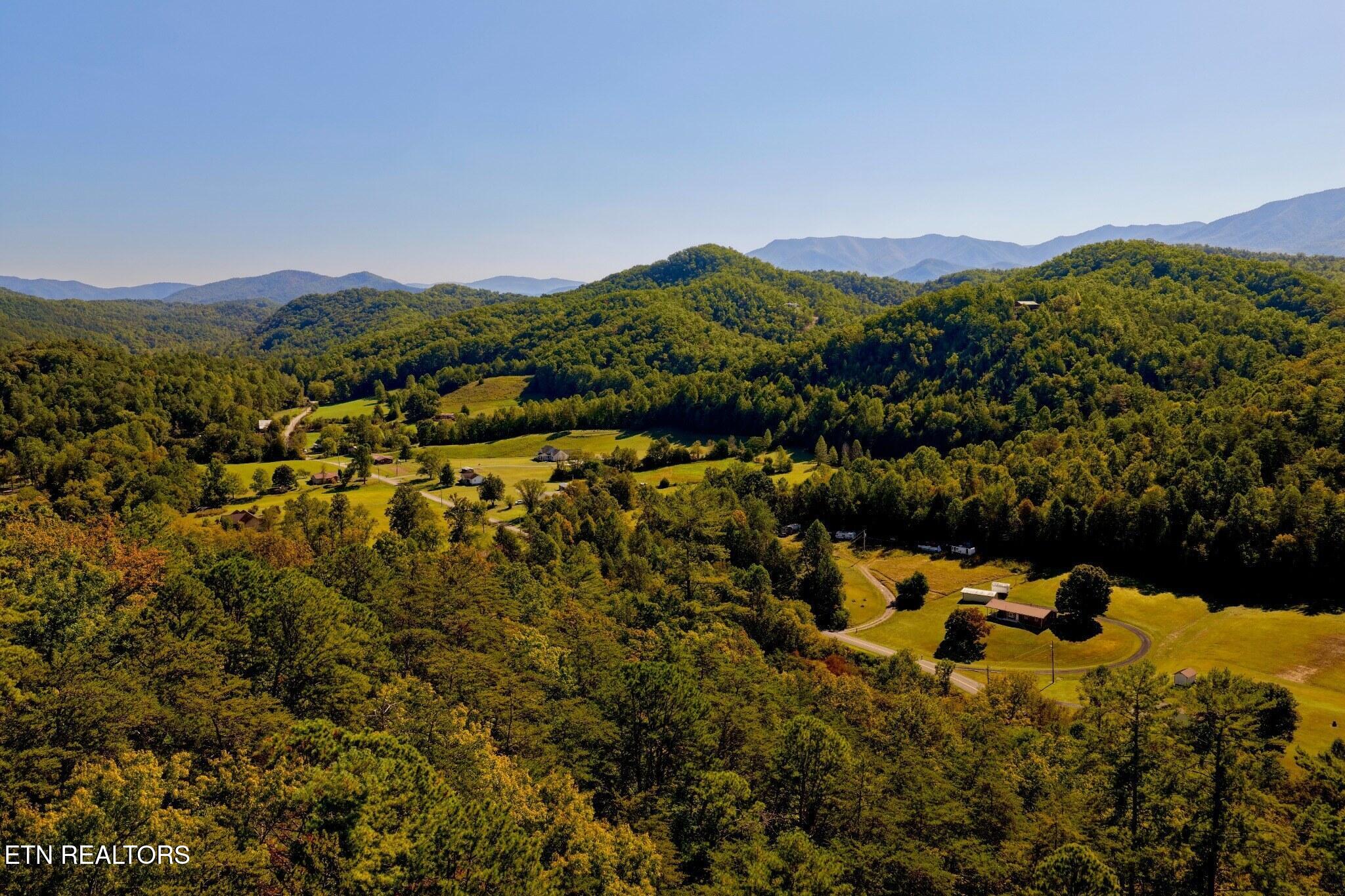 3738 Oliver Way Sevierville TN 37876