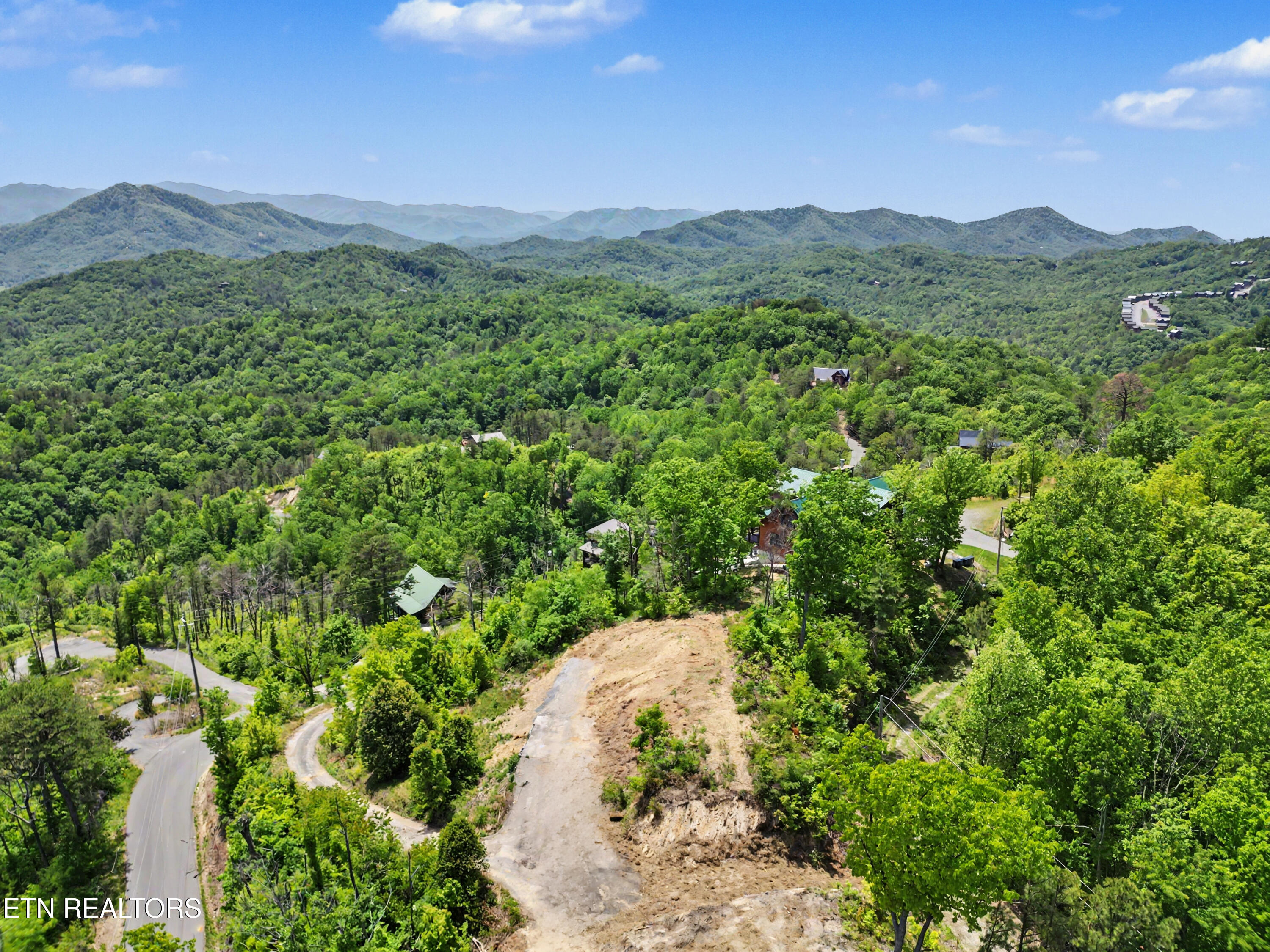 2602 Hatcher Mountain Road Sevierville TN 37862
