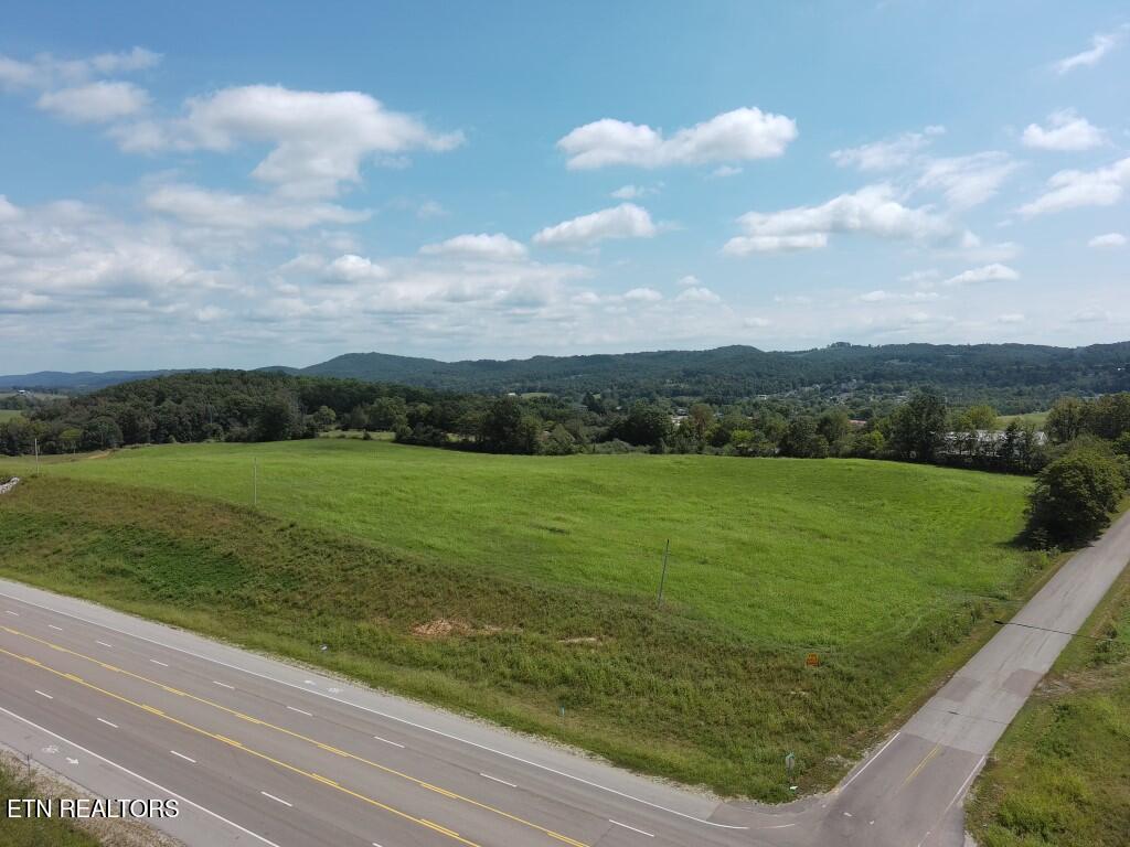 Cross Valley Road Lafollette TN 37766