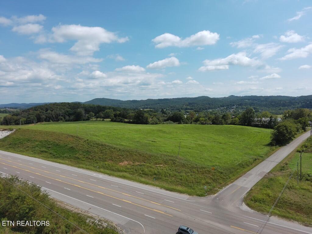 Cross Valley Road Lafollette TN 37766