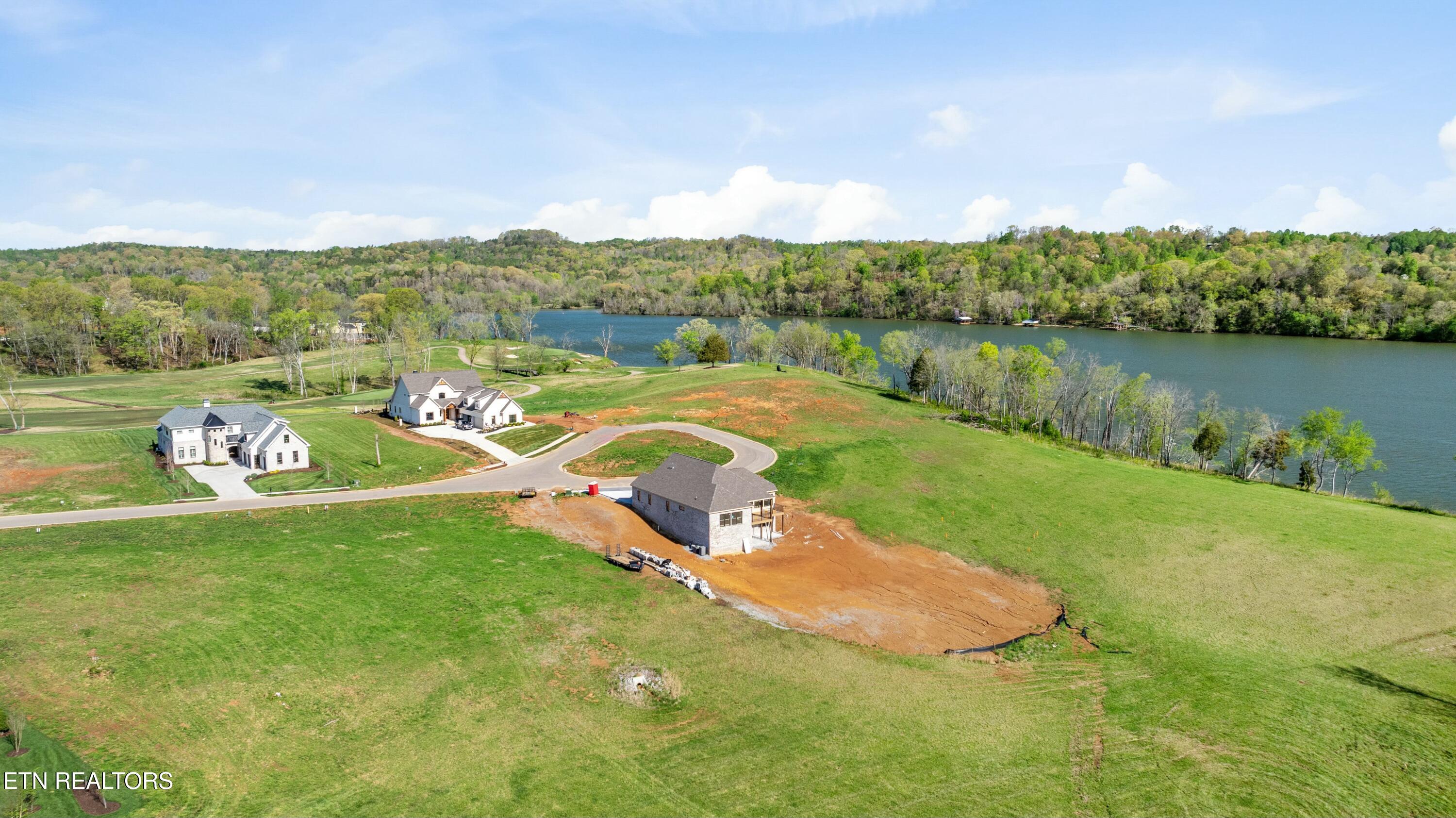 5252 Old Club Road Loudon TN 37774