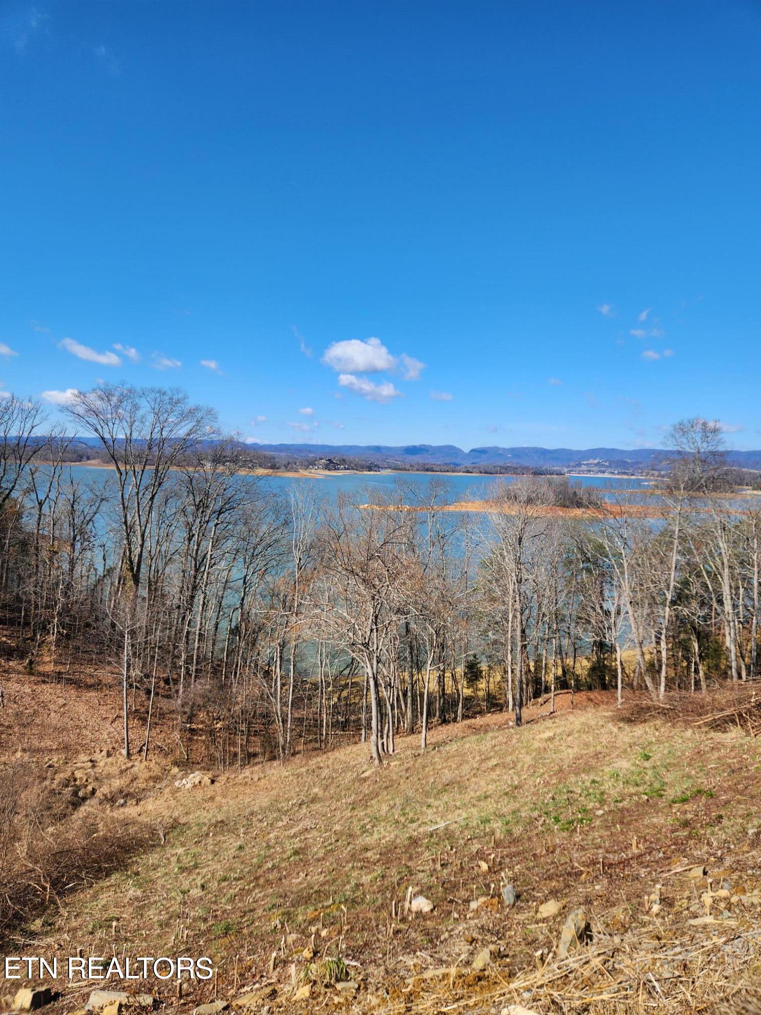 2613 Serenity Sound Morristown TN 37816