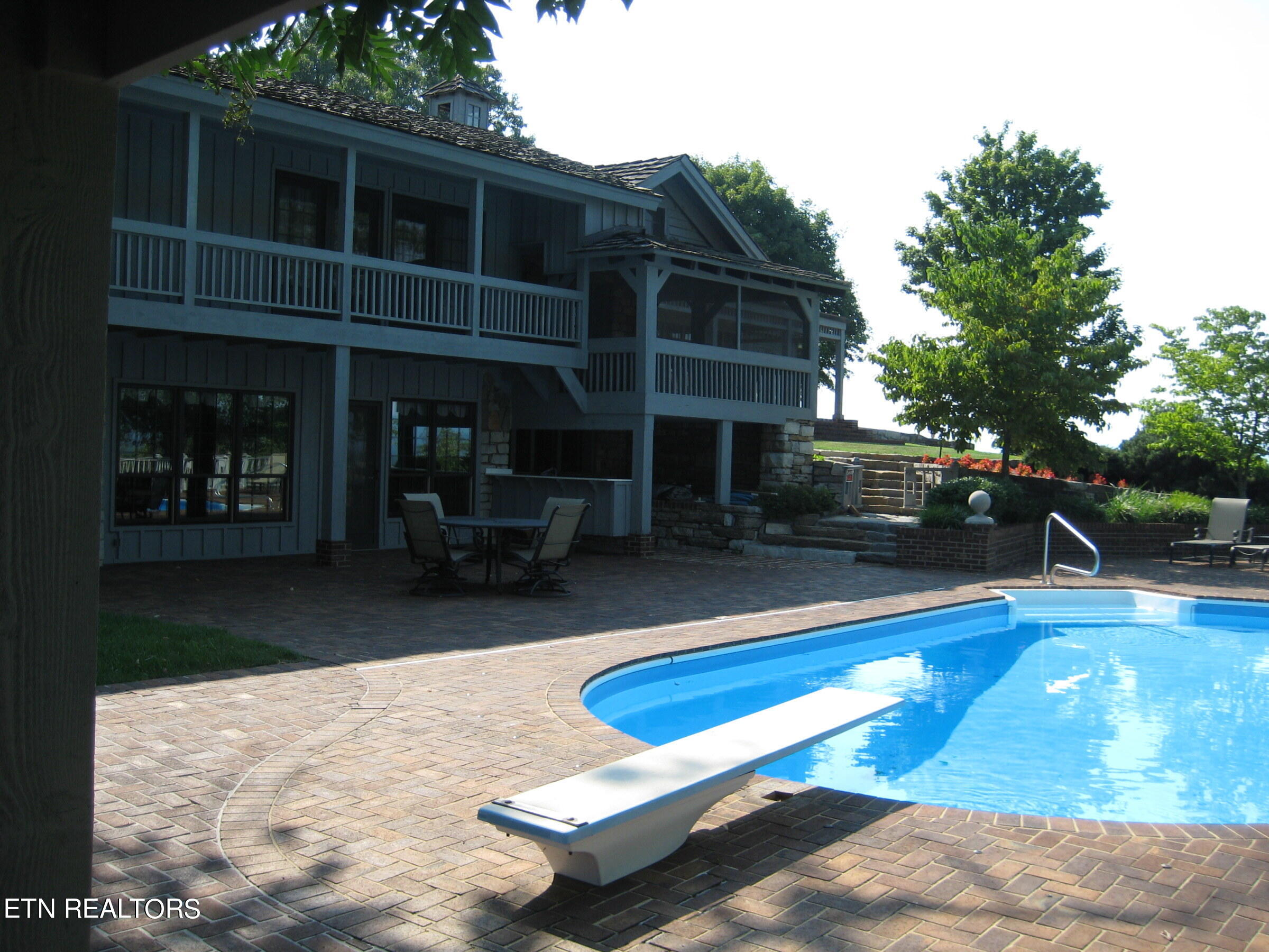 2613 Serenity Sound Morristown TN 37816