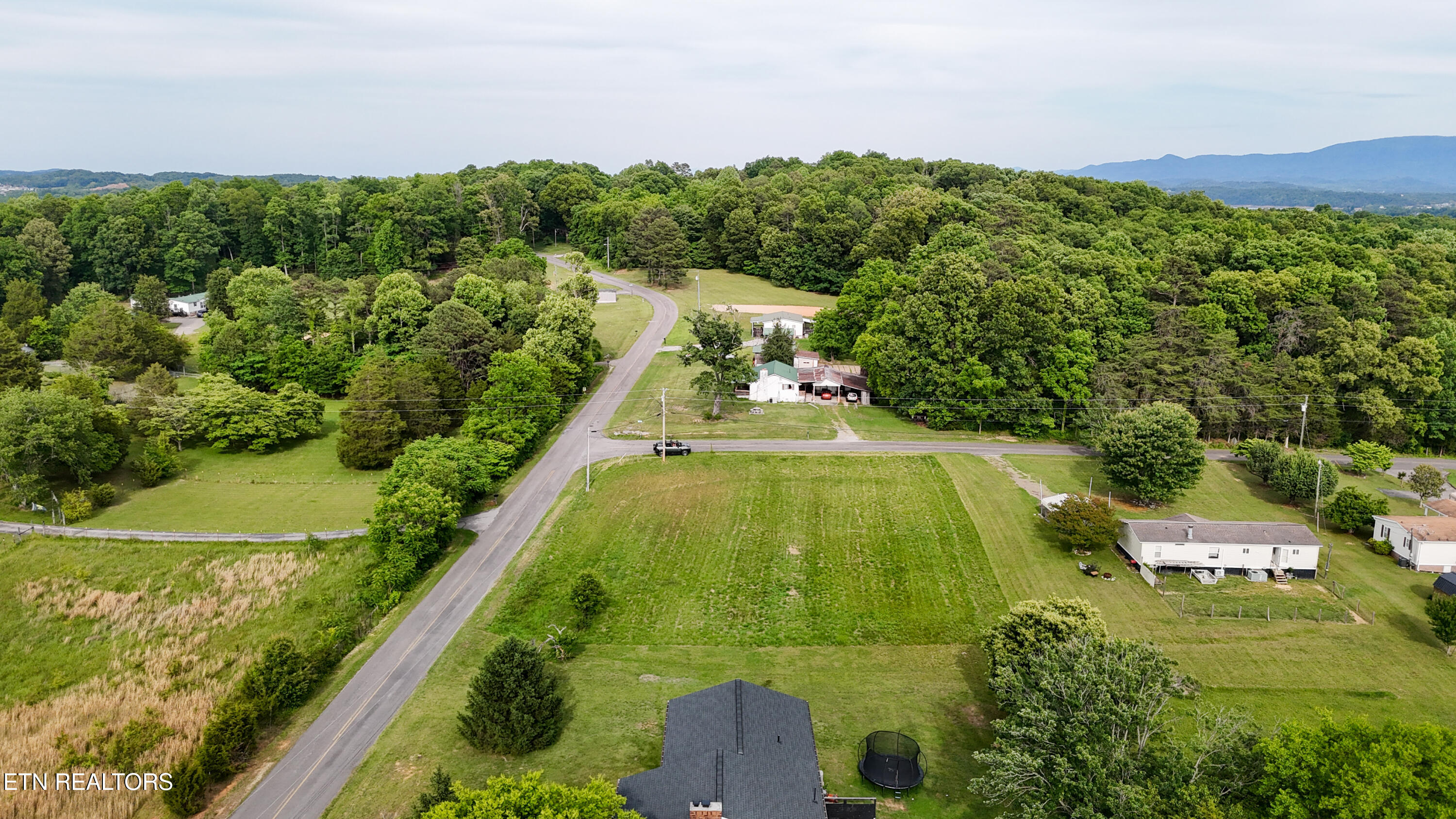 Lot 2 Wells Spring Road Dandridge TN 37725