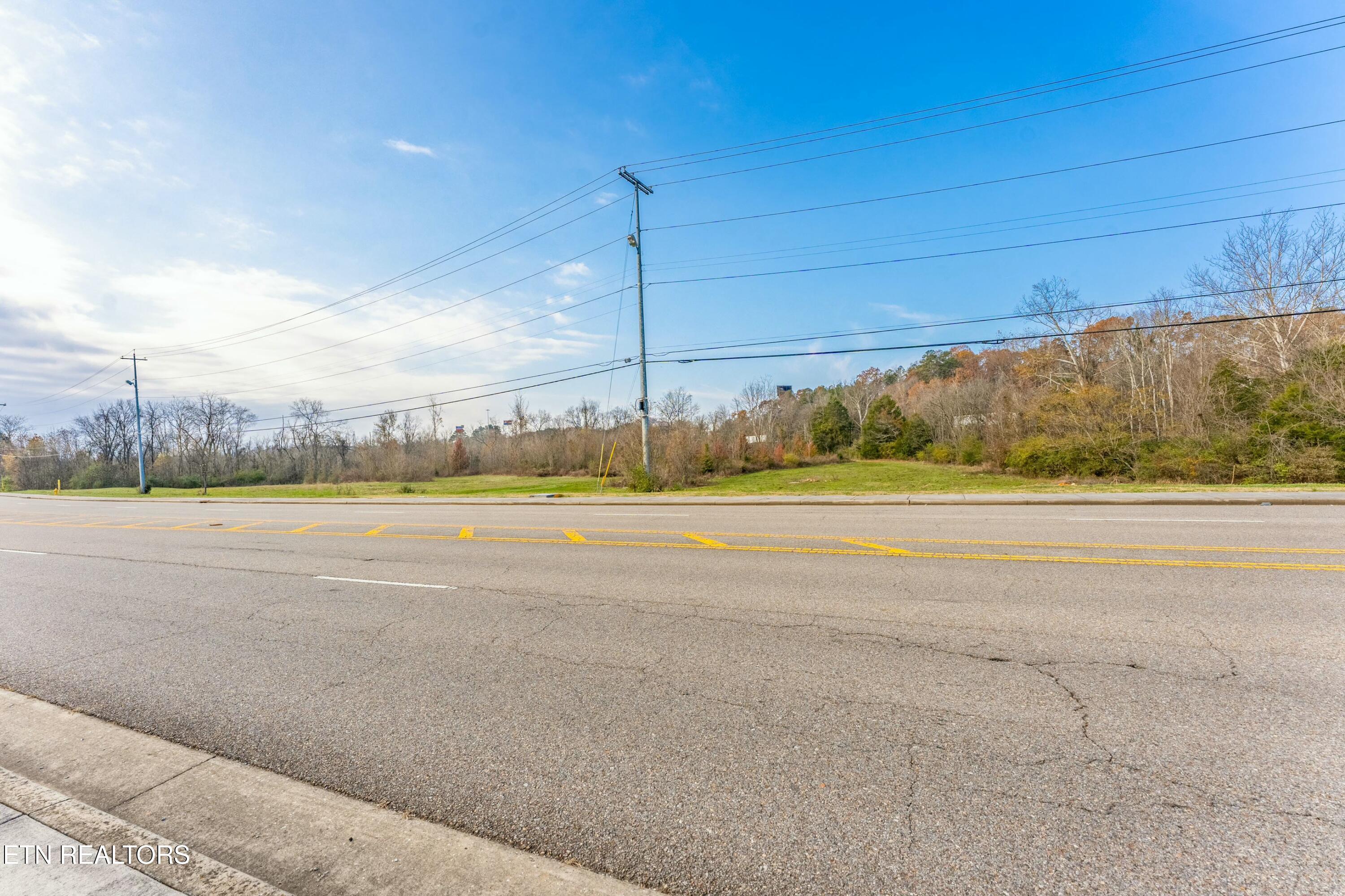 2557 Creekwood Park Boulevard Lenoir City TN 37772
