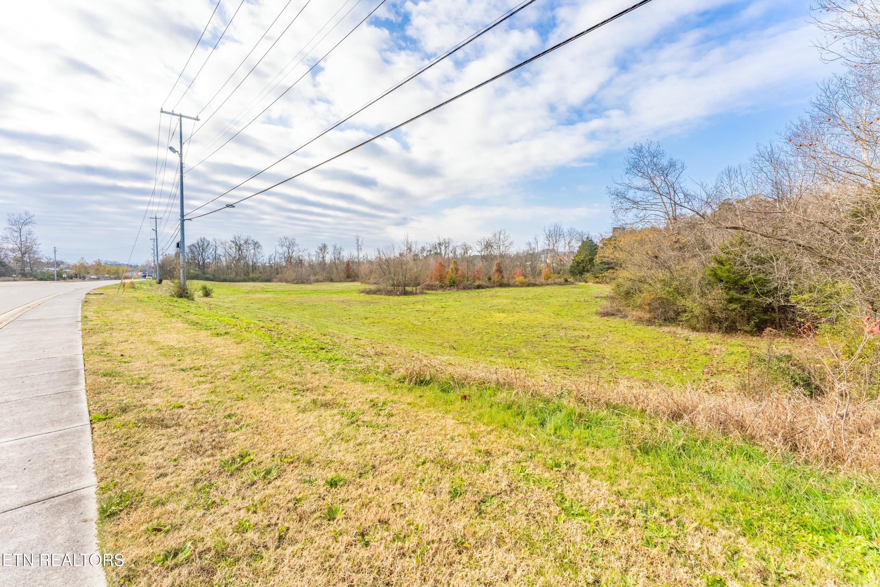 2557 Creekwood Park Boulevard Lenoir City TN 37772
