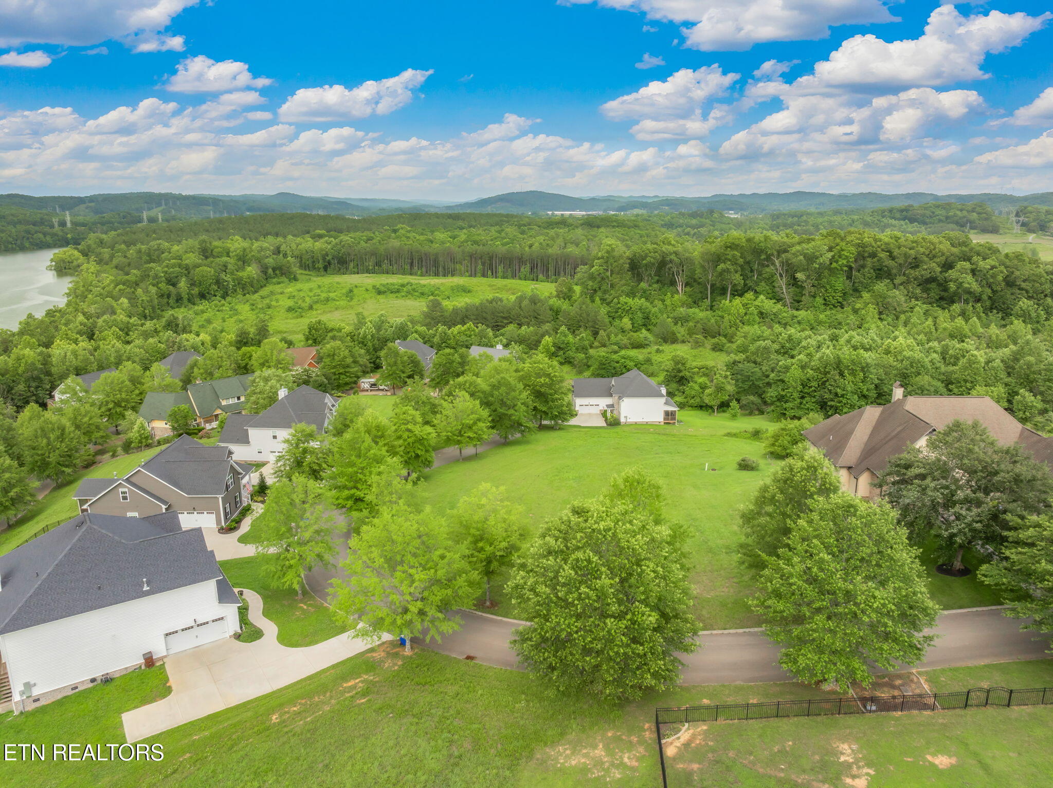 134 Pineberry East Road Oak Ridge TN 37830