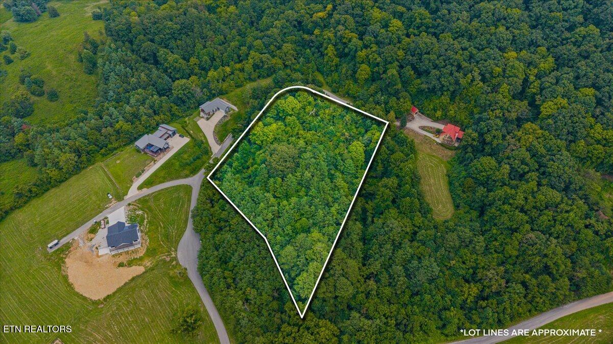 97 Swan Song Trail Sharps Chapel TN 37866